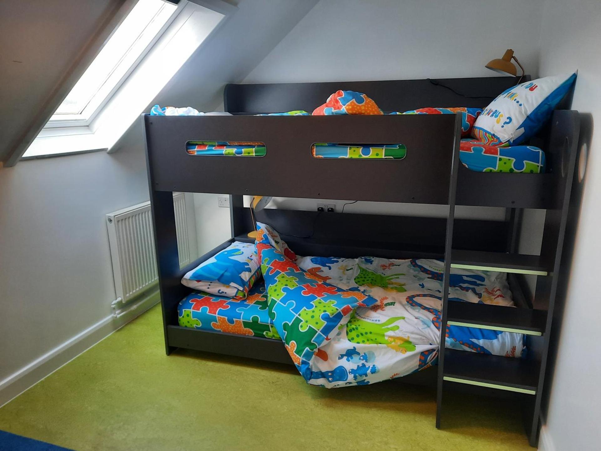 bunk bed