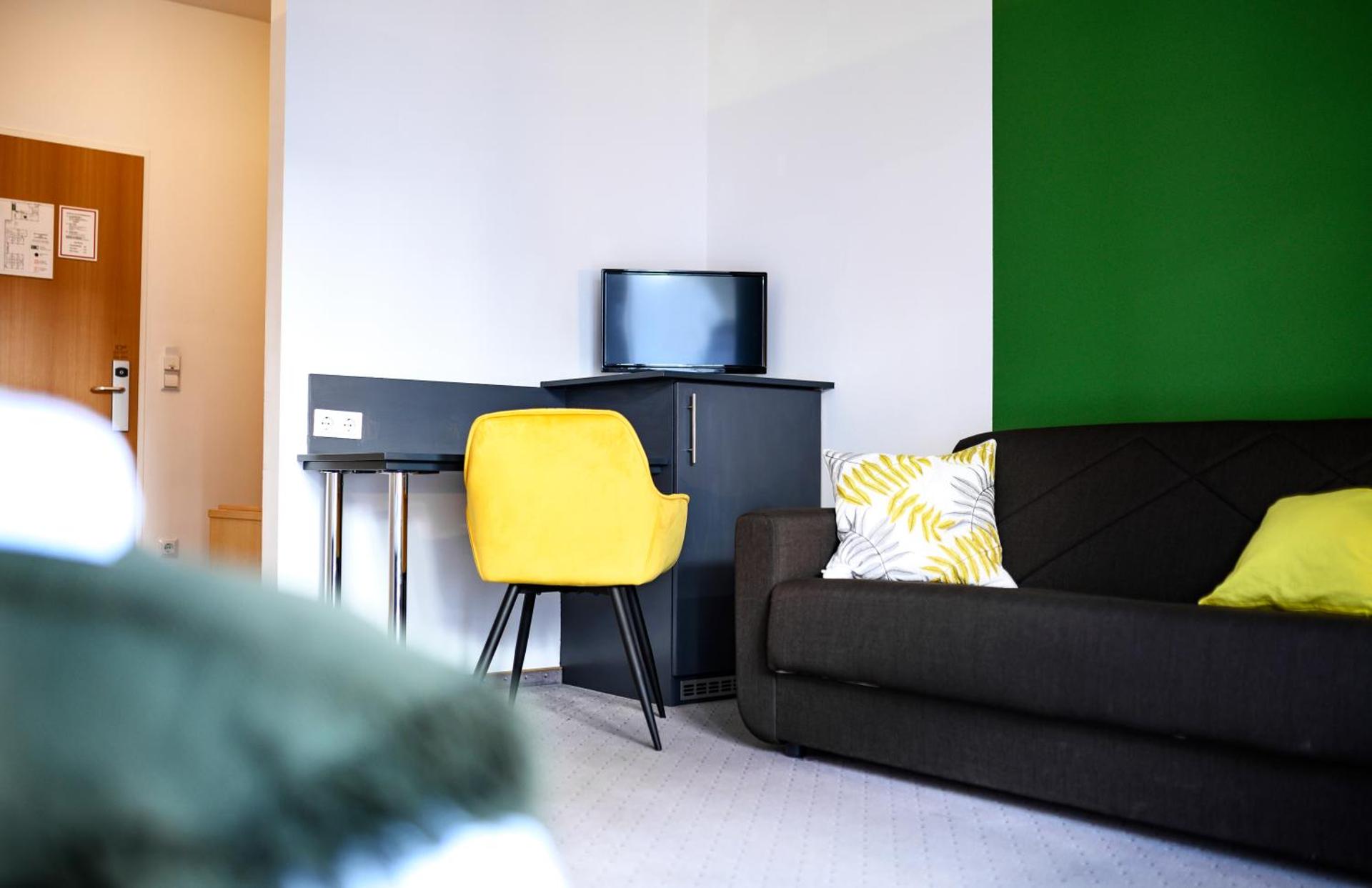 Photo of the whole room