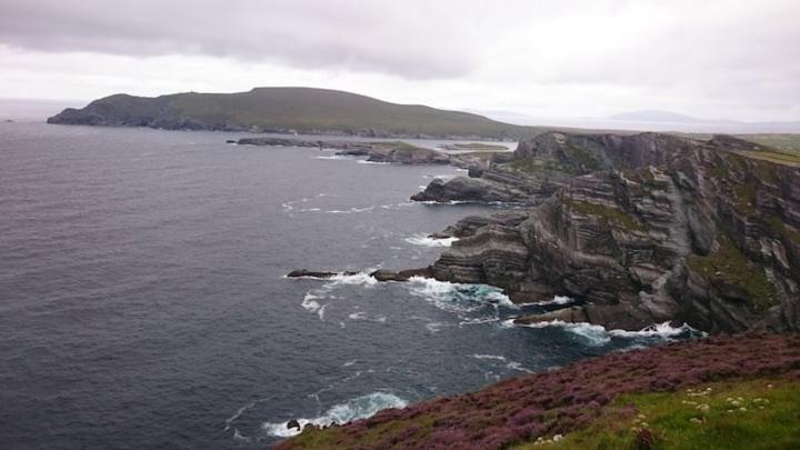 Skellig View Harbour View Sunrise Apartment