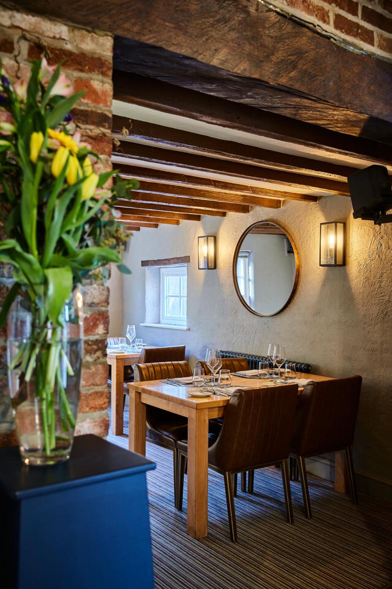 the hammer and pincers