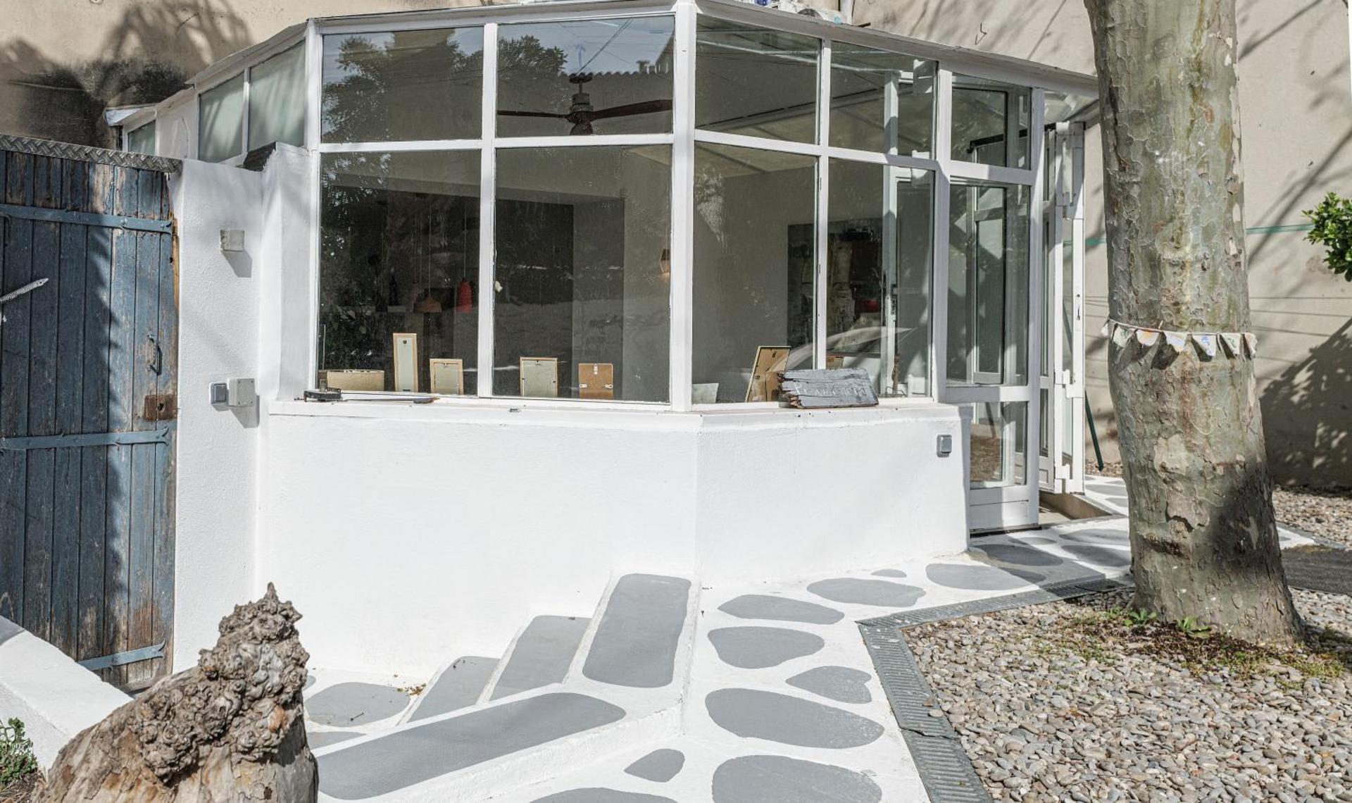 Bord de mer, magnifique appartement de 150m2 avec jardin