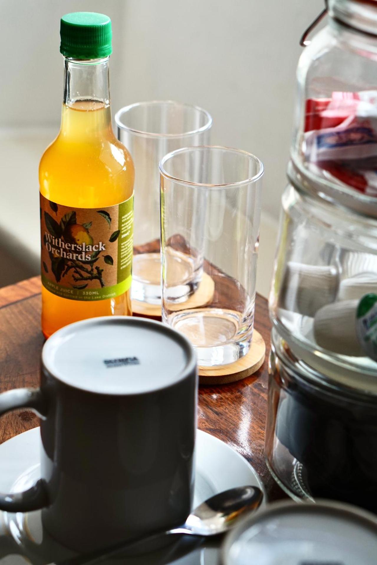 Coffee/tea facilities