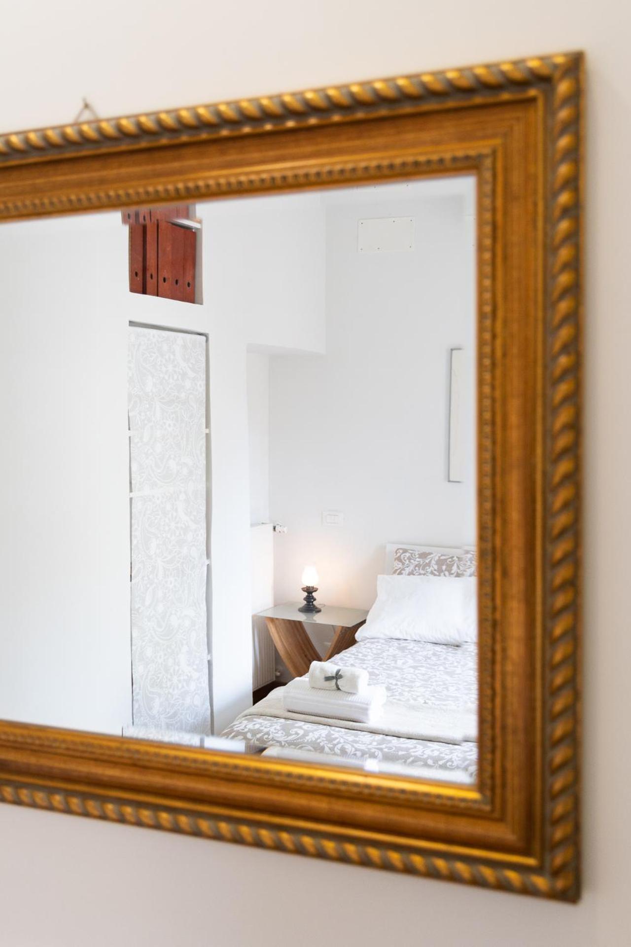 Trevi Rome Central House