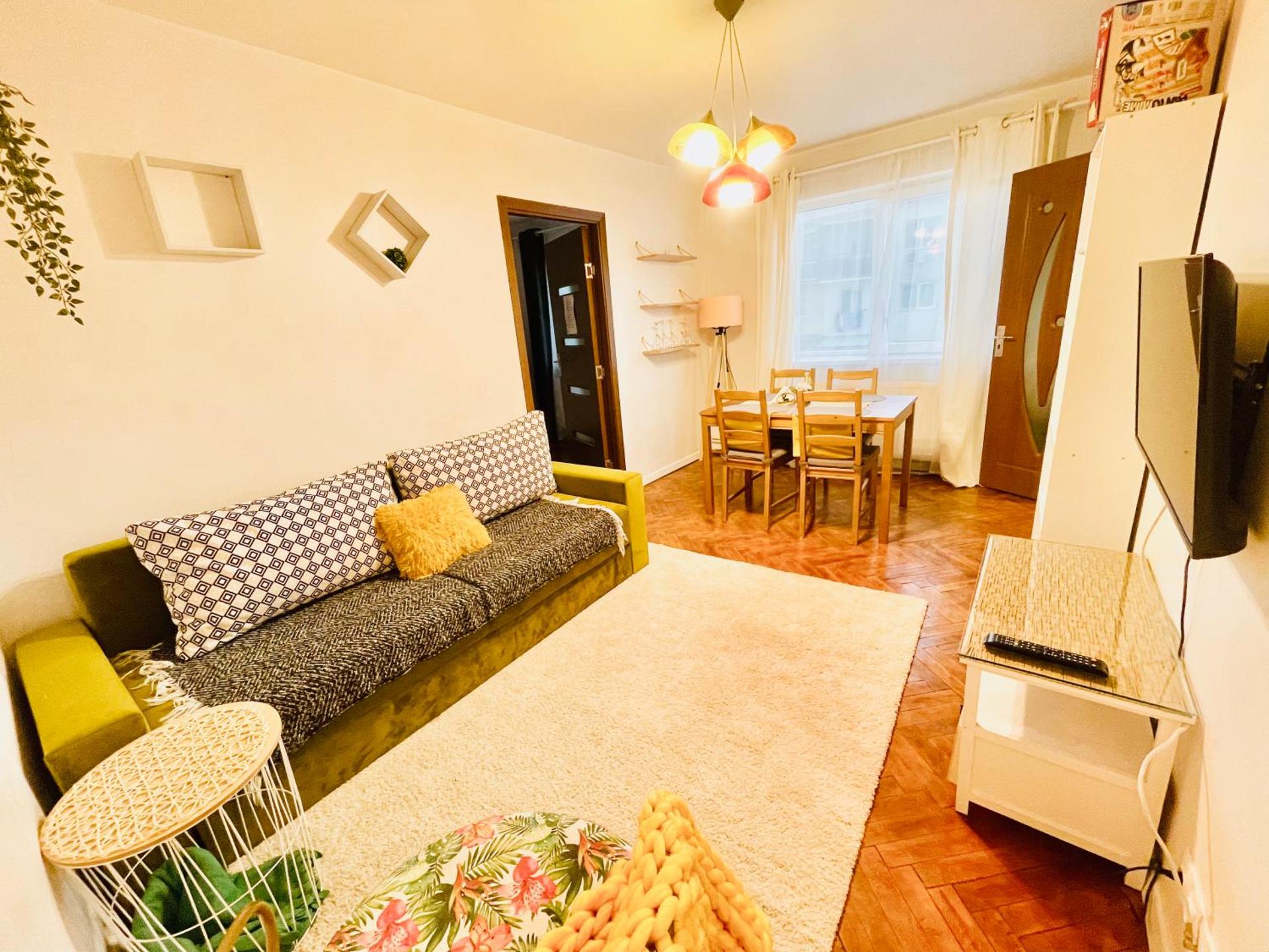 Modern place to Stay-self check-in nonstop 24h-wifi