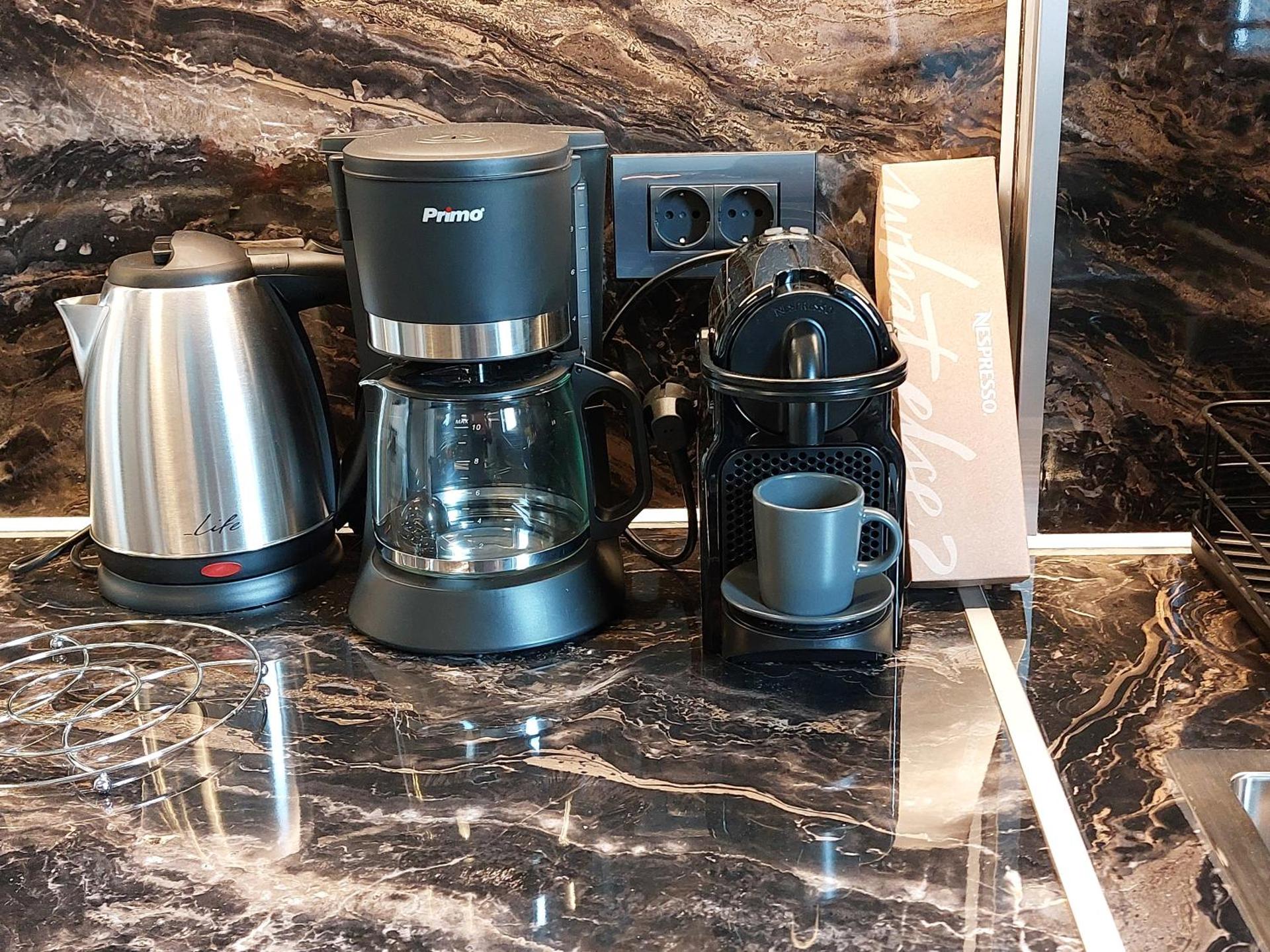 Coffee/tea facilities