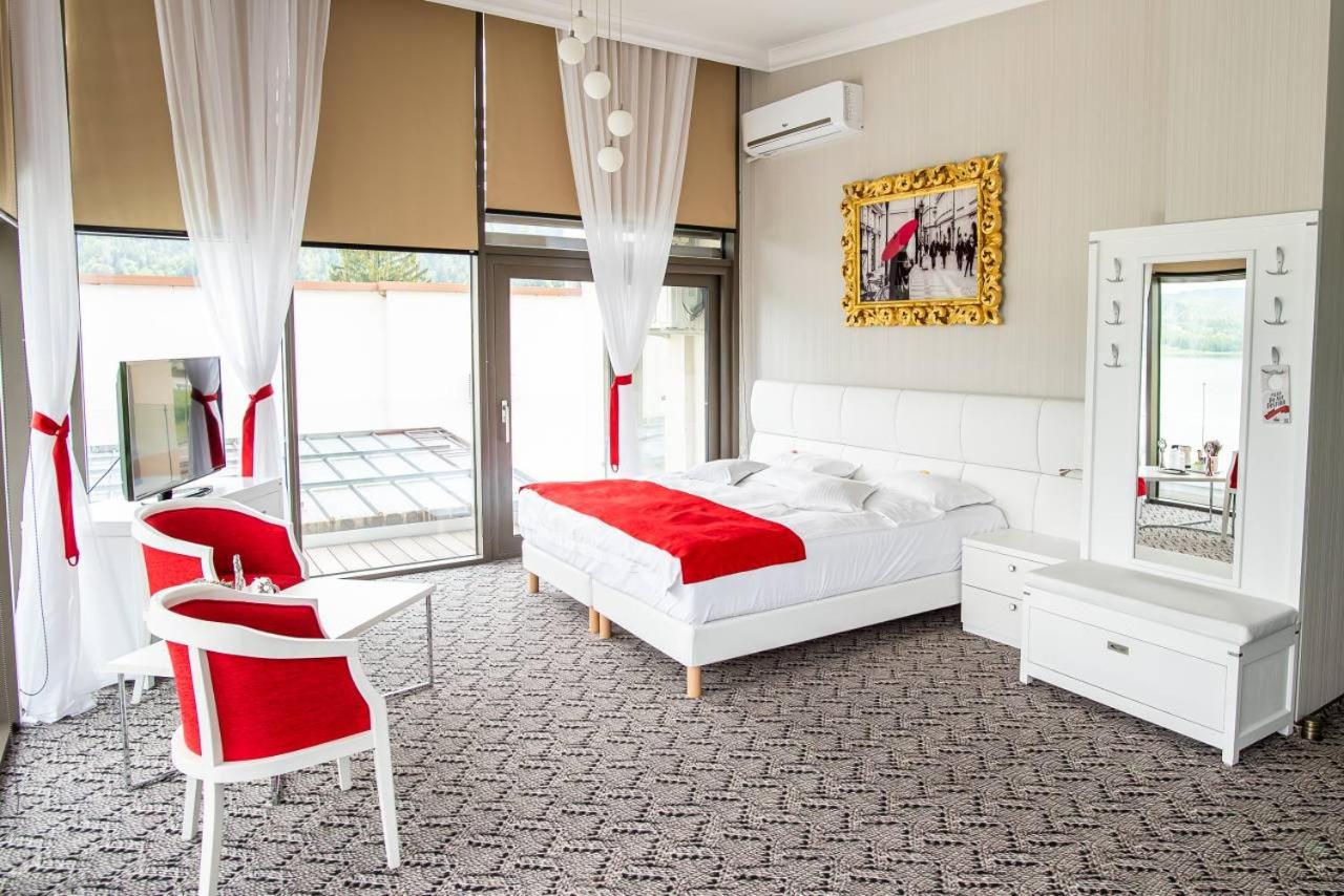 Superior Suite with Balcony