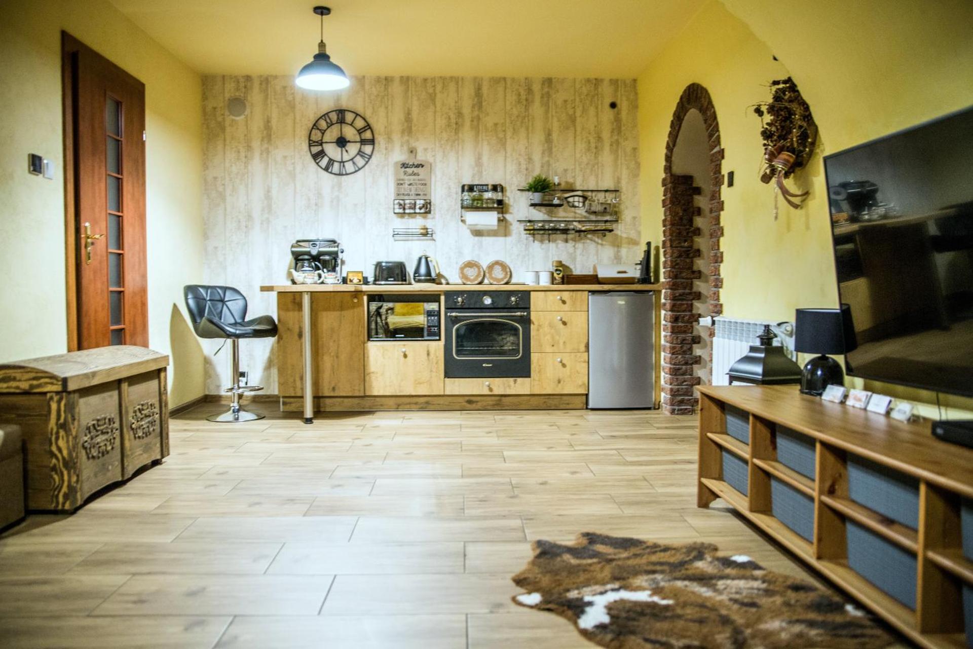 Apartament Studio11 "Cztery Pory Roku"