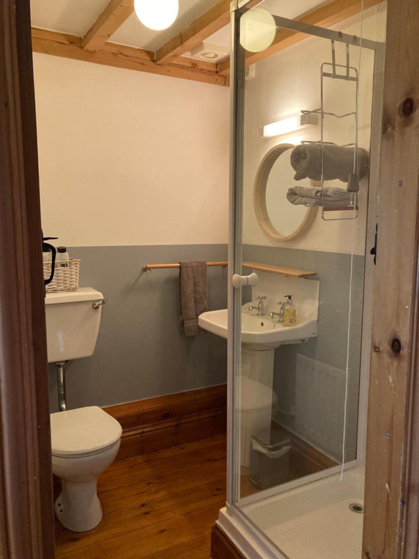 Double Room with Shower