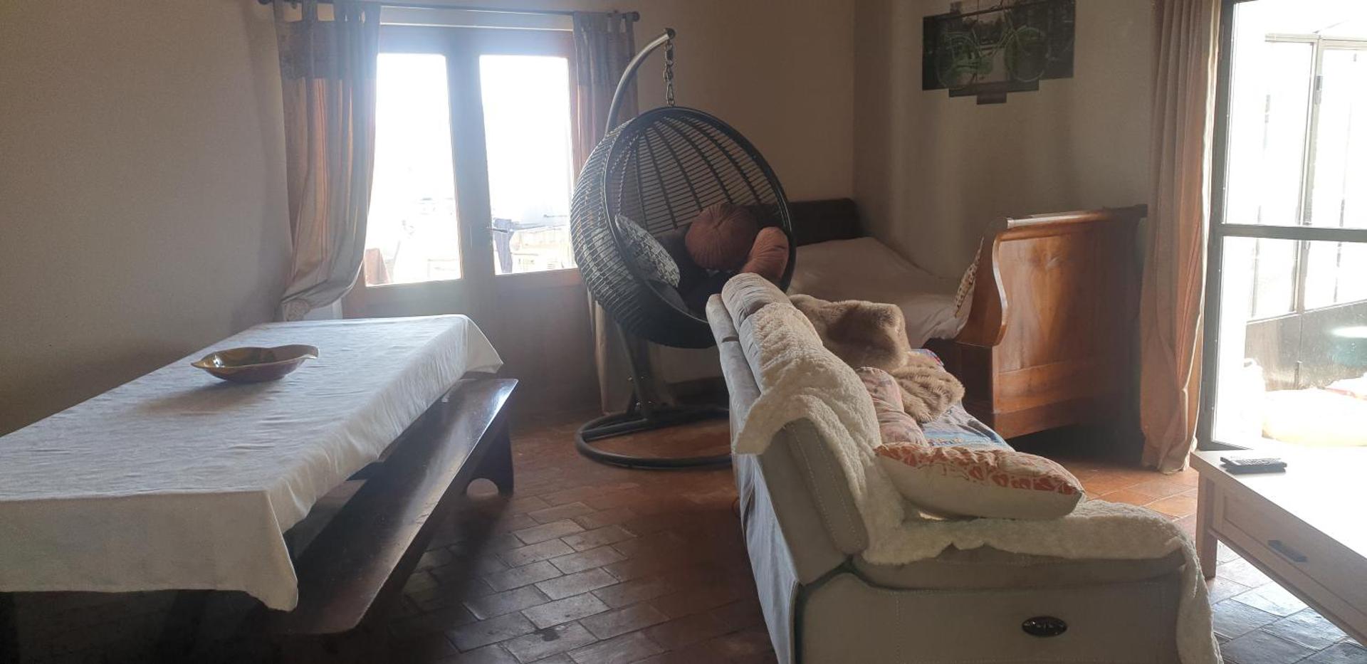 Villa à charleval en campagne avec piscine 14 couchages