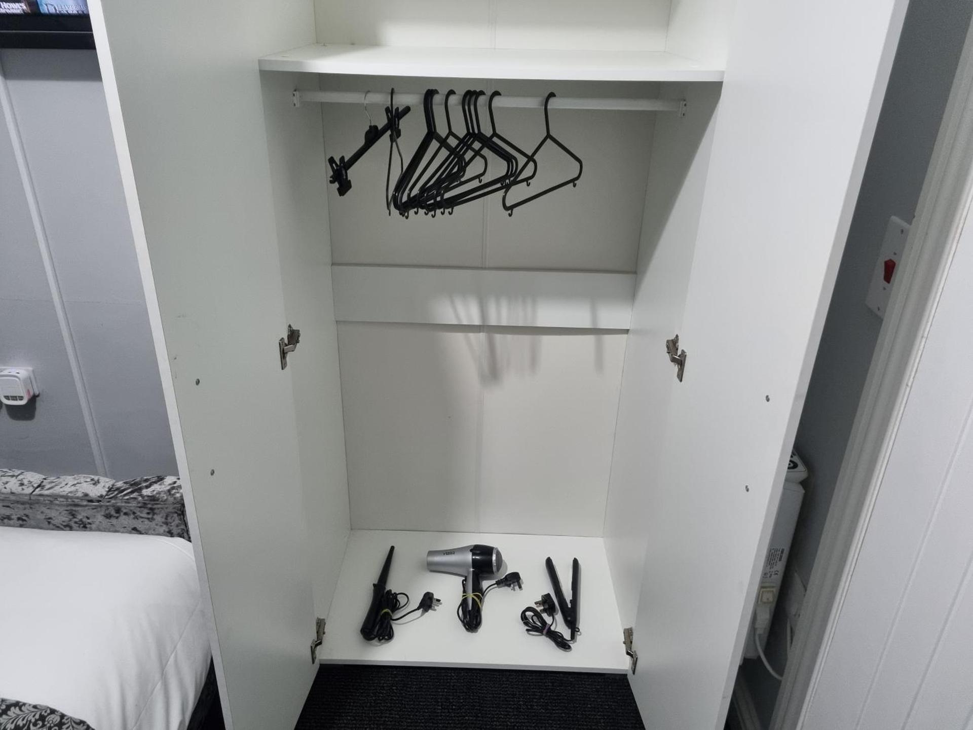 * Well equipped apartment for a relaxing cosy and luxurious fun stay + Free Parking + Free Fast WiFi *