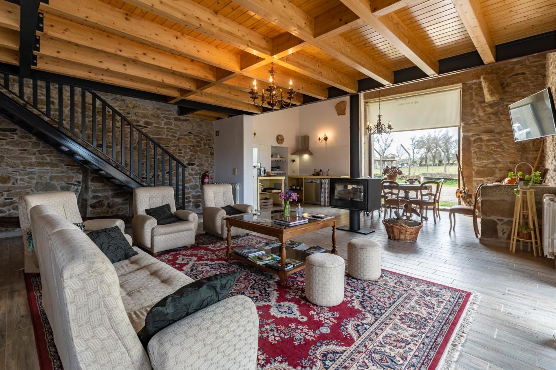 Communal lounge/ TV room