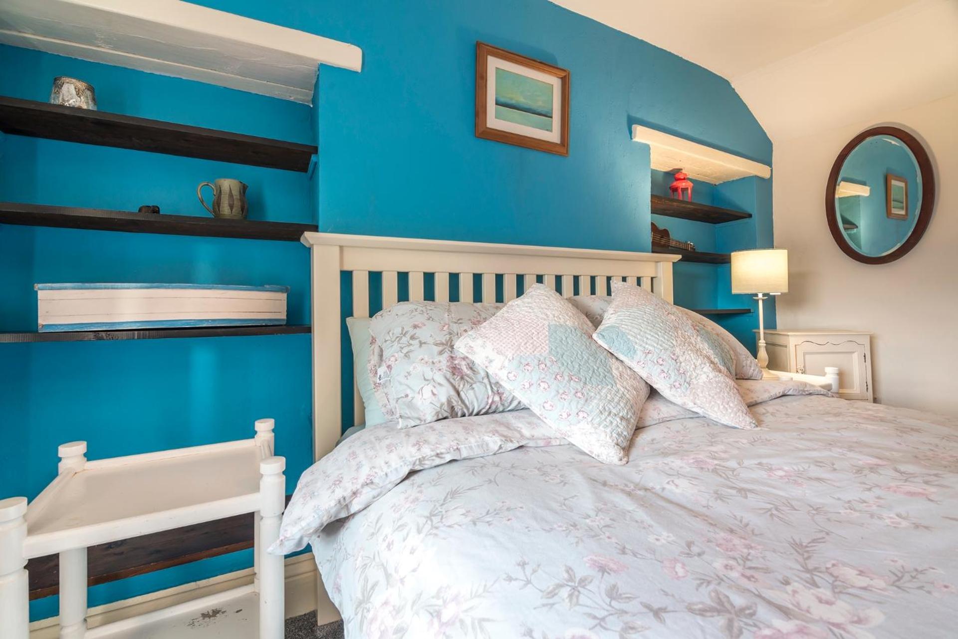 Manorbier Castle Inn Bay Room