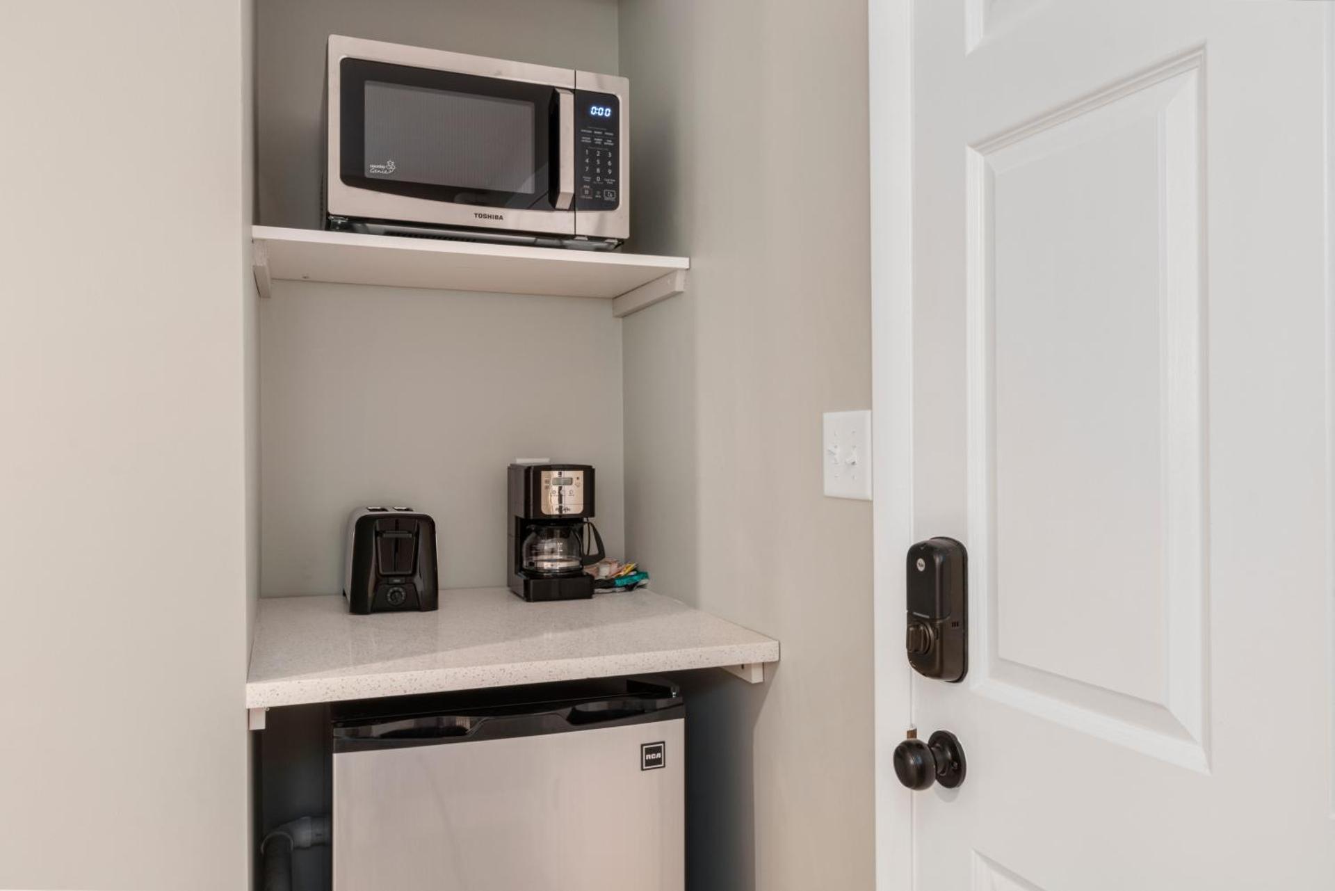 Coffee/tea facilities