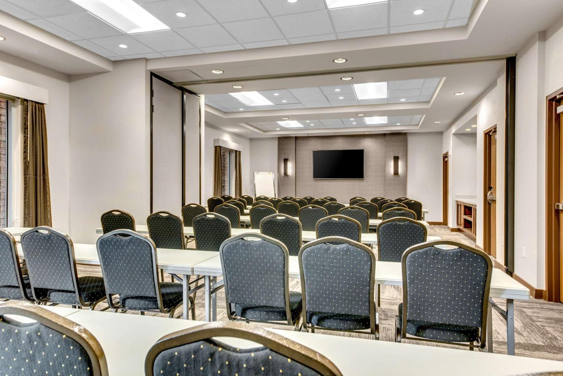 Meeting/conference room