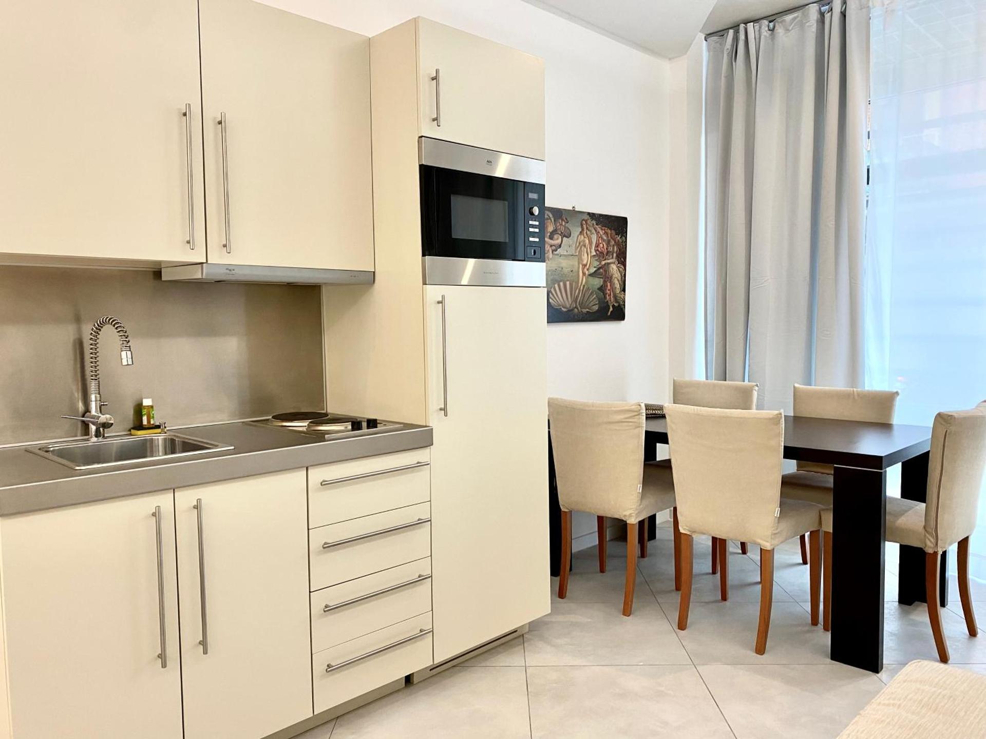 Kitchen or kitchenette