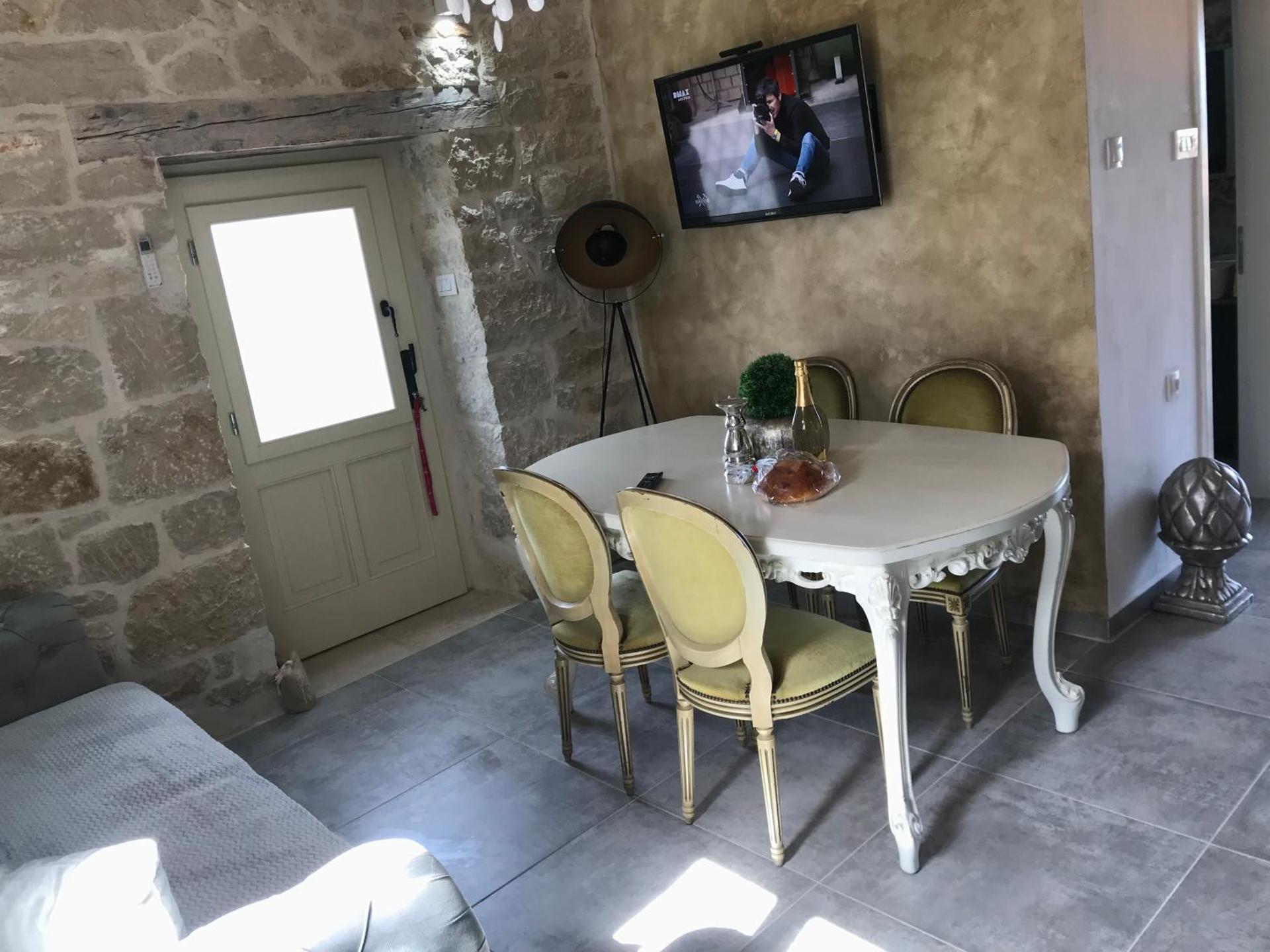 Stone house Chiara Seaview