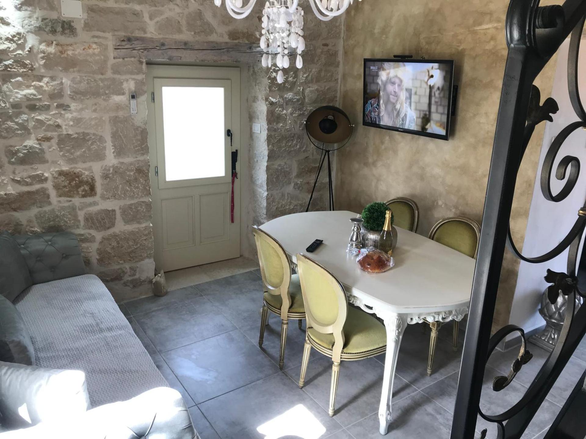 Stone house Chiara Seaview