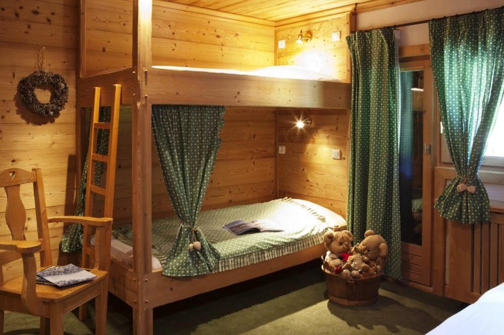 le A by neige et roc