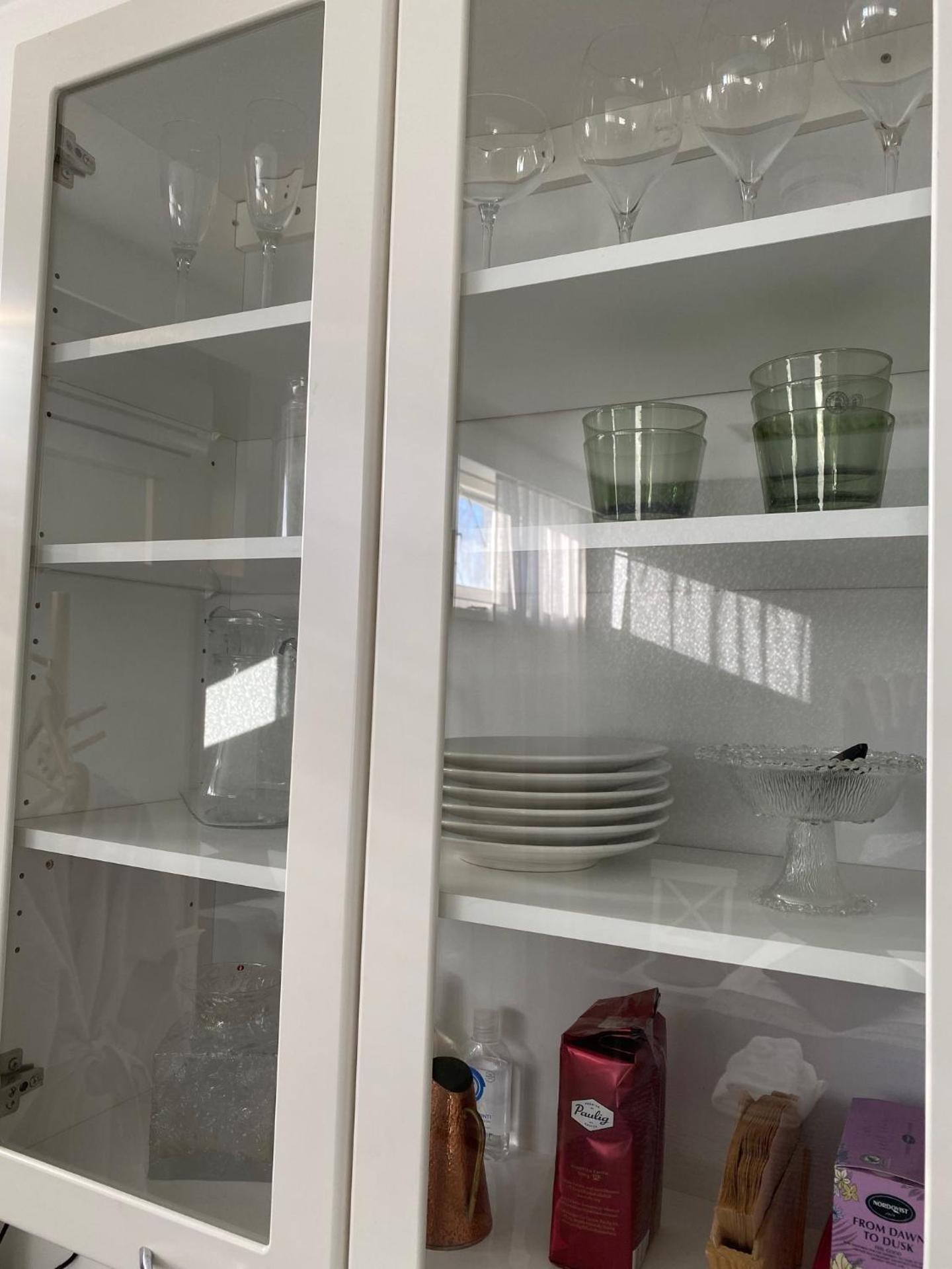 Twin Room with Shared Toilet