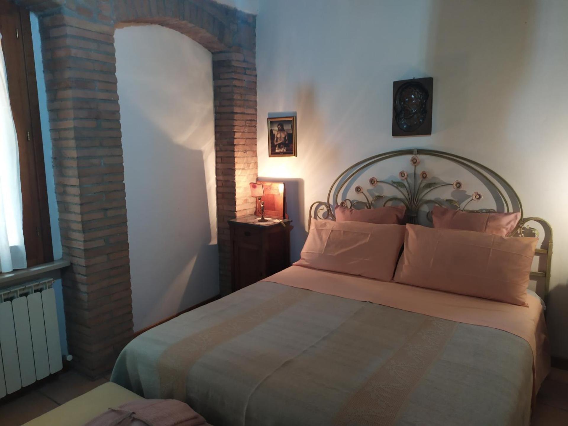 Centro Storico Perugia - Vista Su Assisi