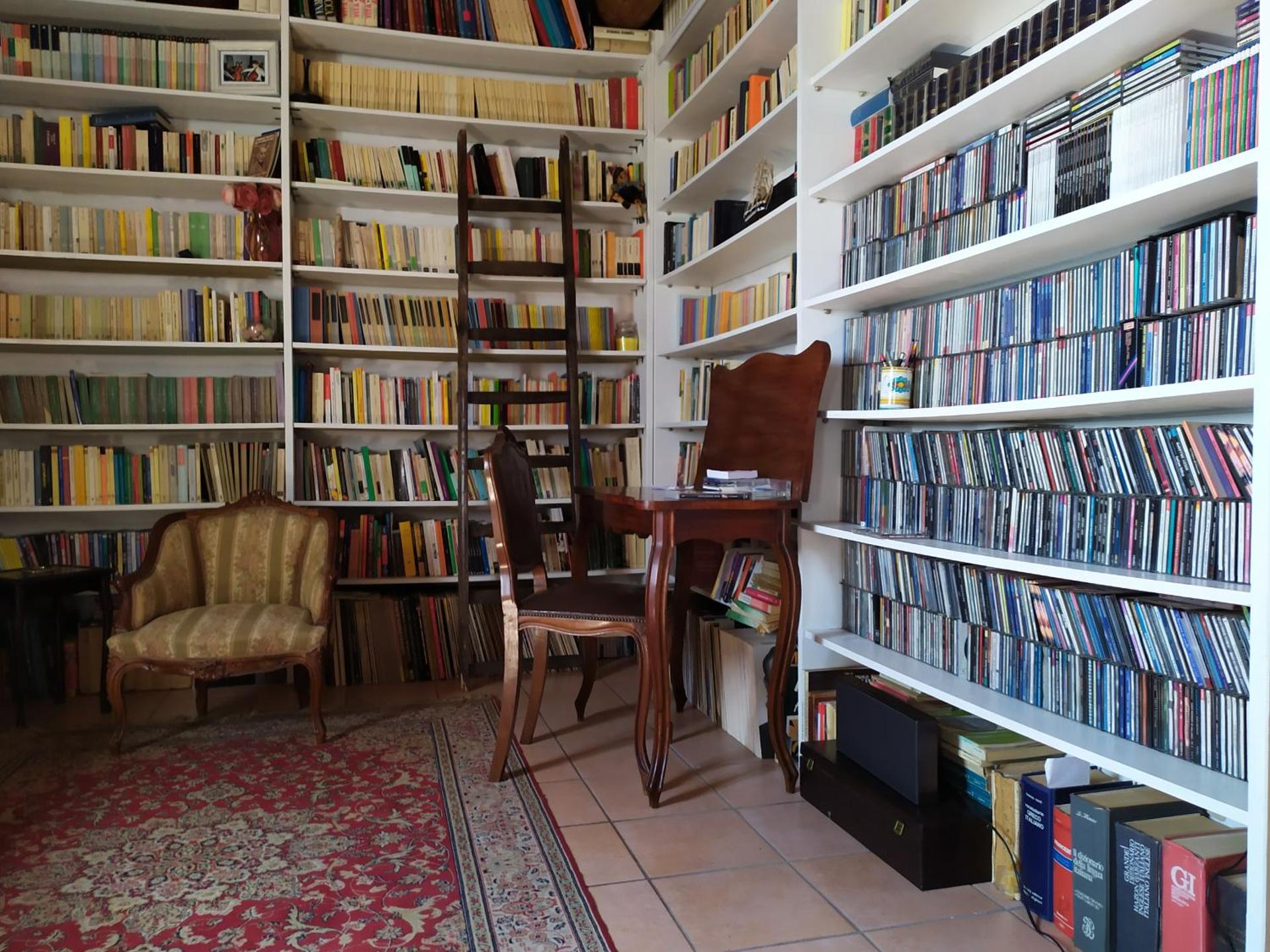 Centro Storico Perugia - Vista Su Assisi
