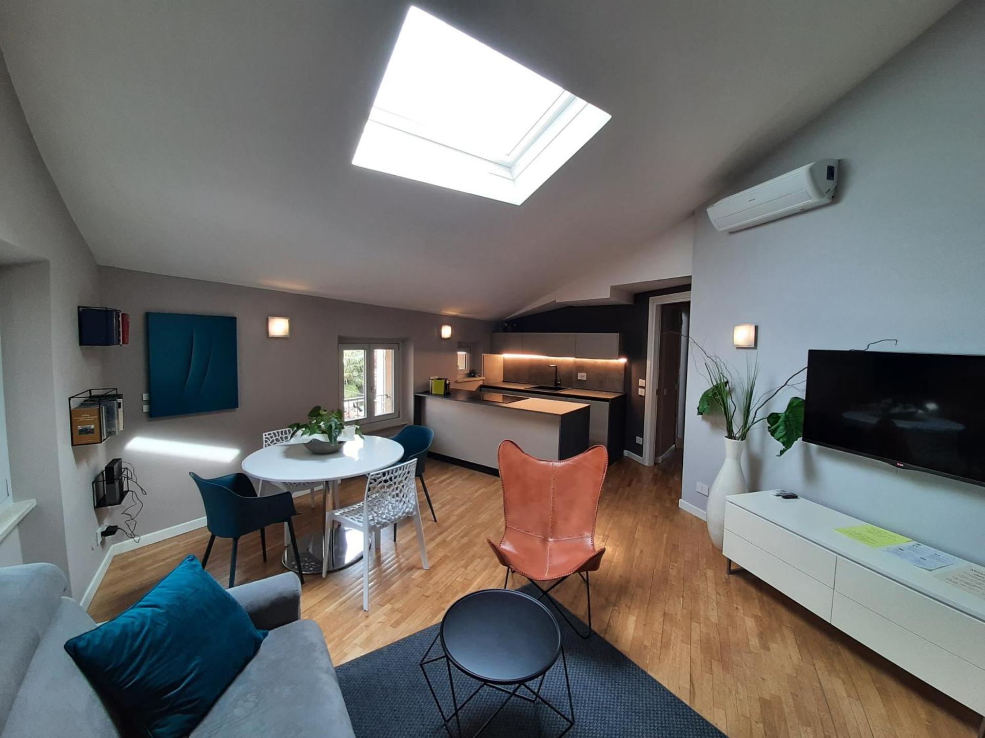 MoAA - Modern Art Apartment