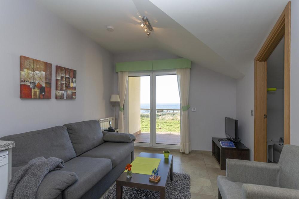 Apartamentos Turísticos Playa de Tapia