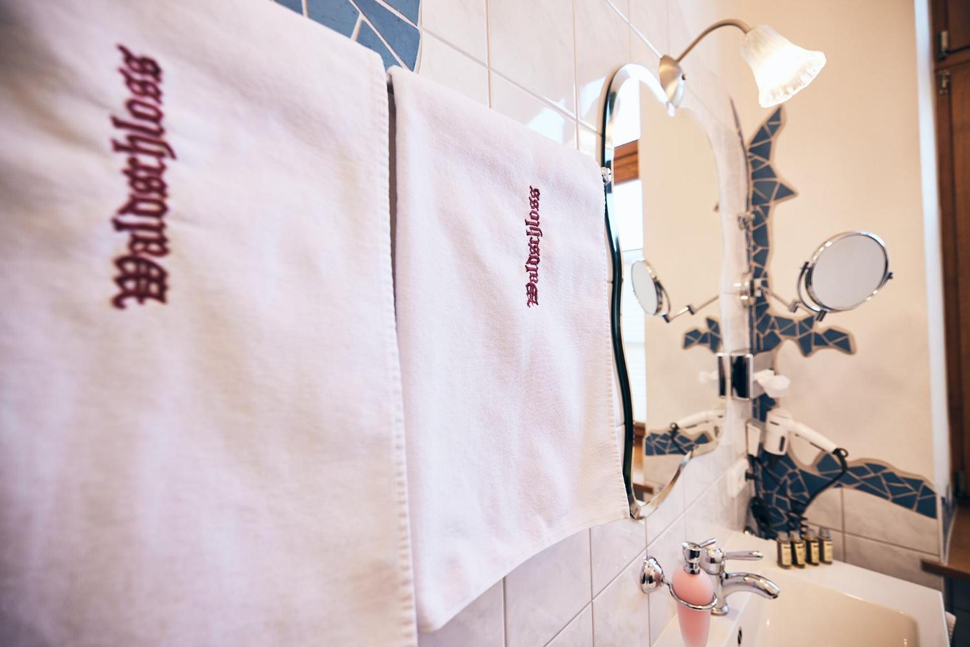 Hotel & Restaurant Waldschloss