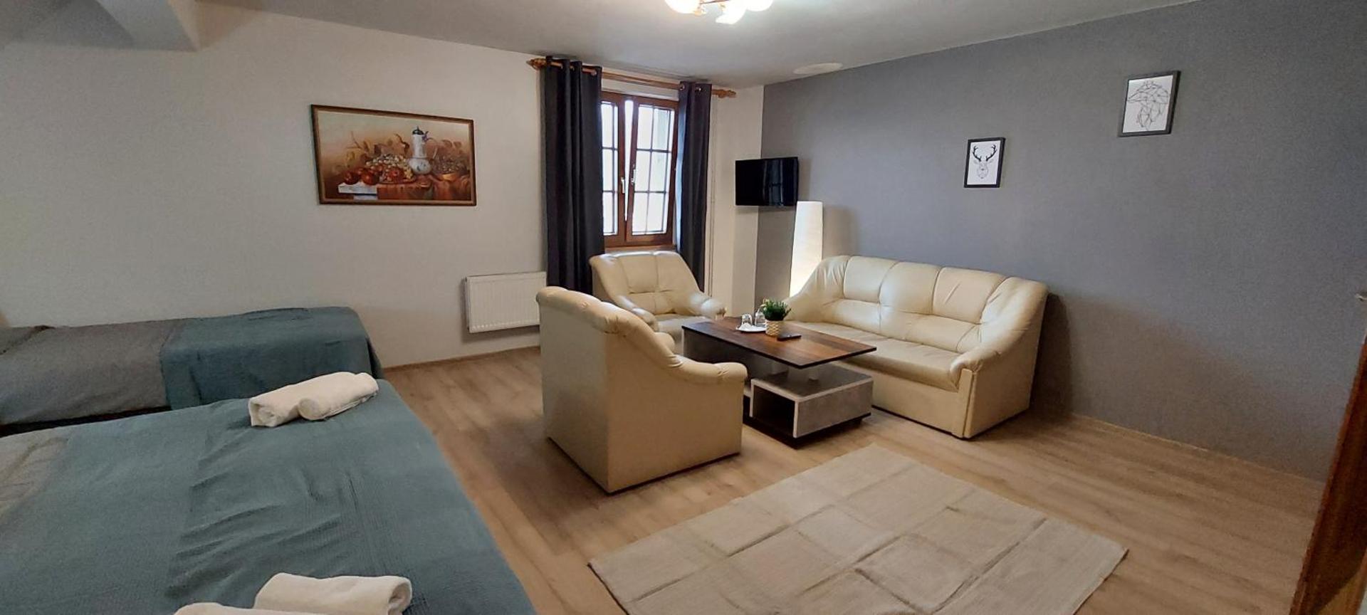 Triple Room with Shower