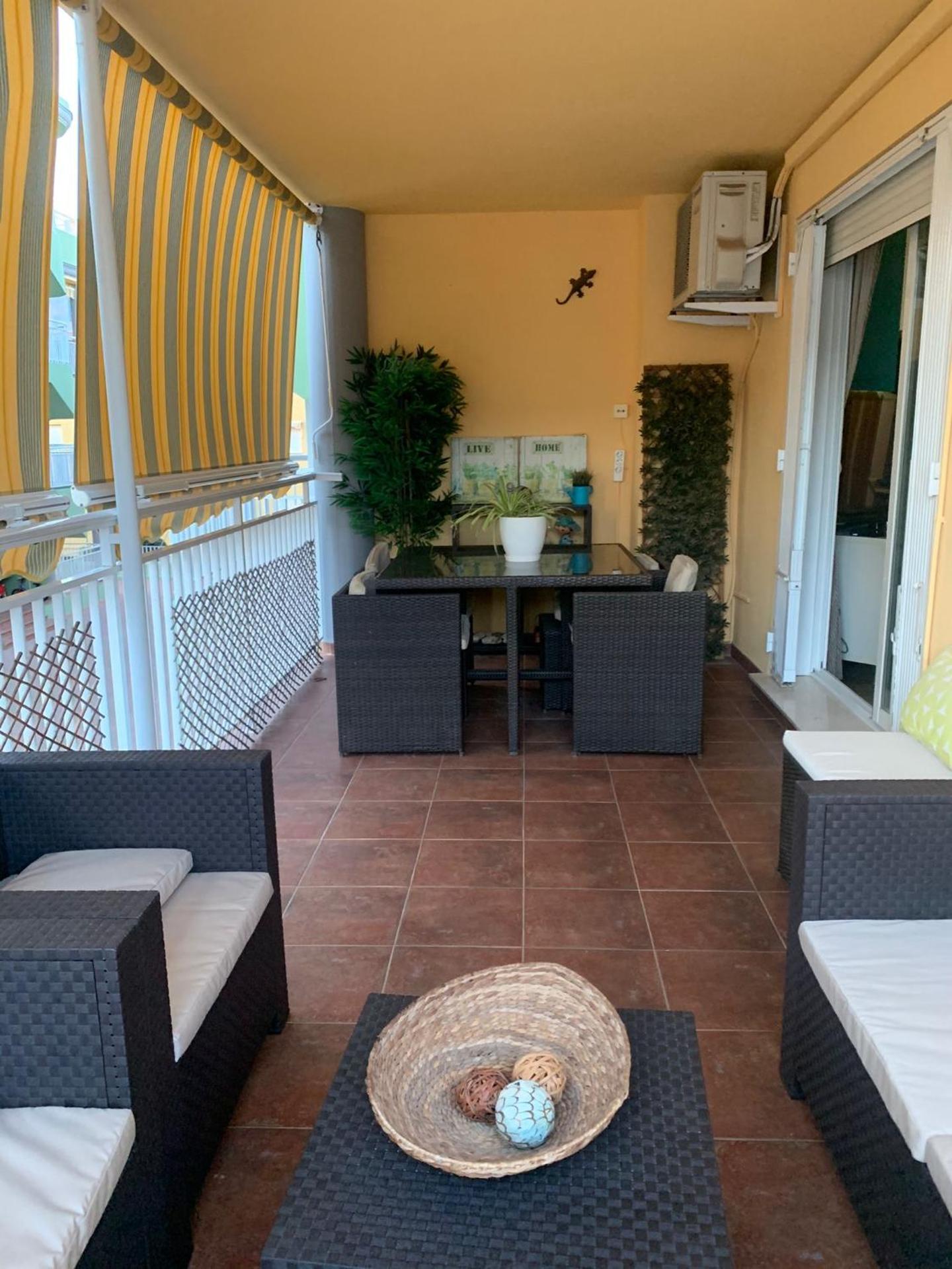 Apto con piscina en la playa cerca de VLC con AC