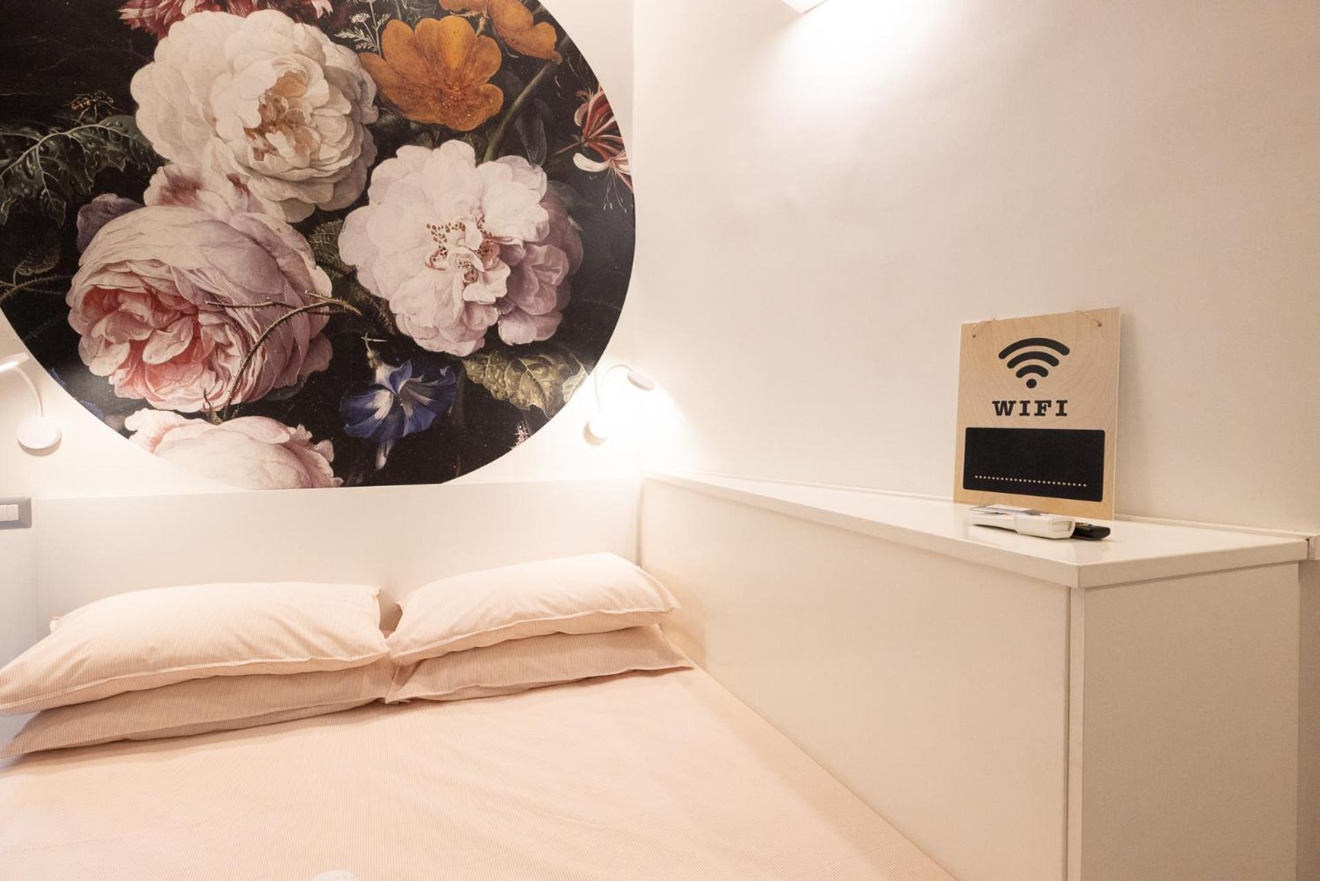 Rione Monti Studio Apt with private garden