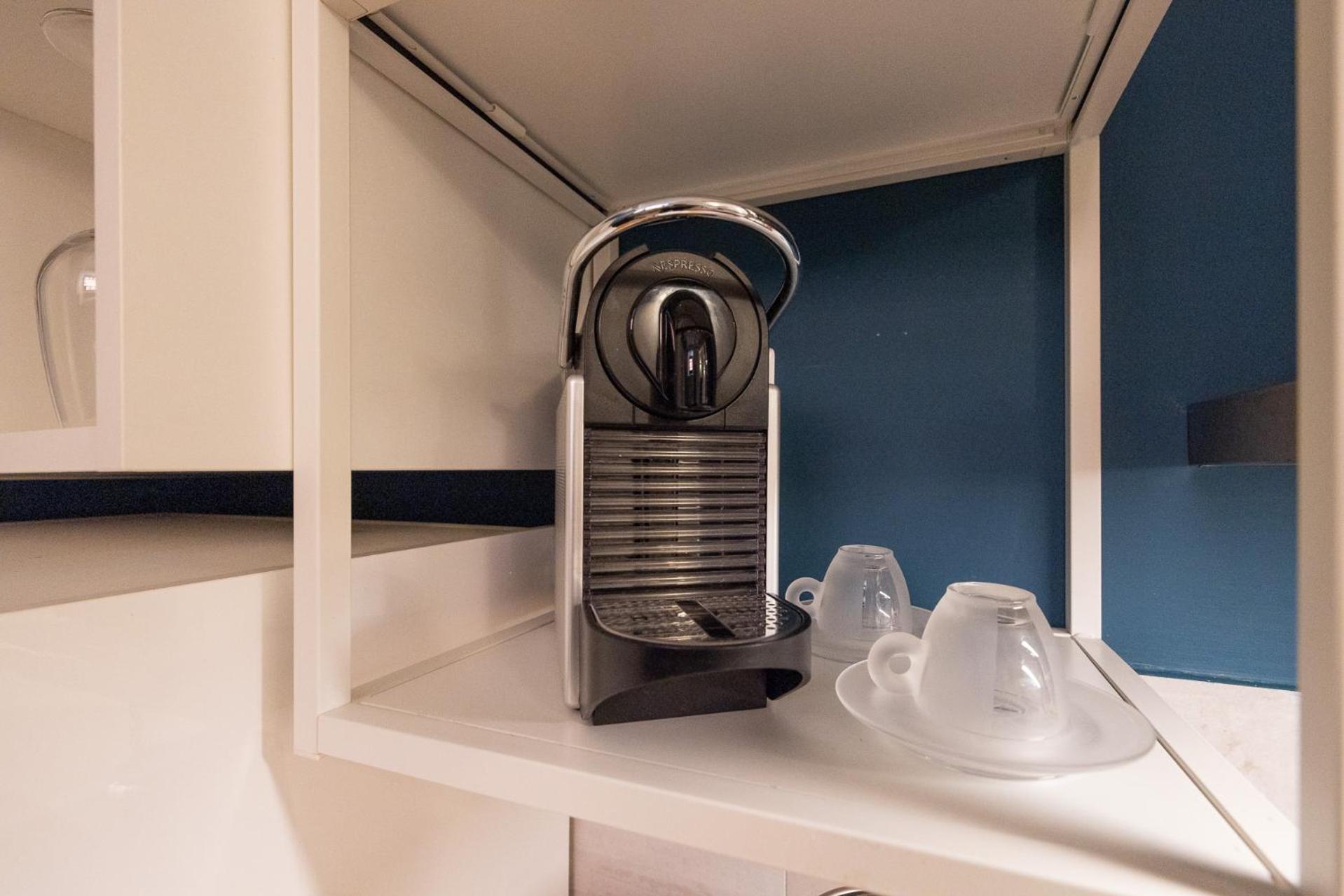 Rione Monti Studio Apt with private garden