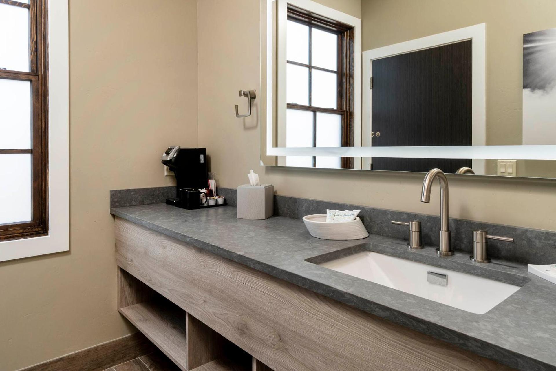 King Room with Balcony