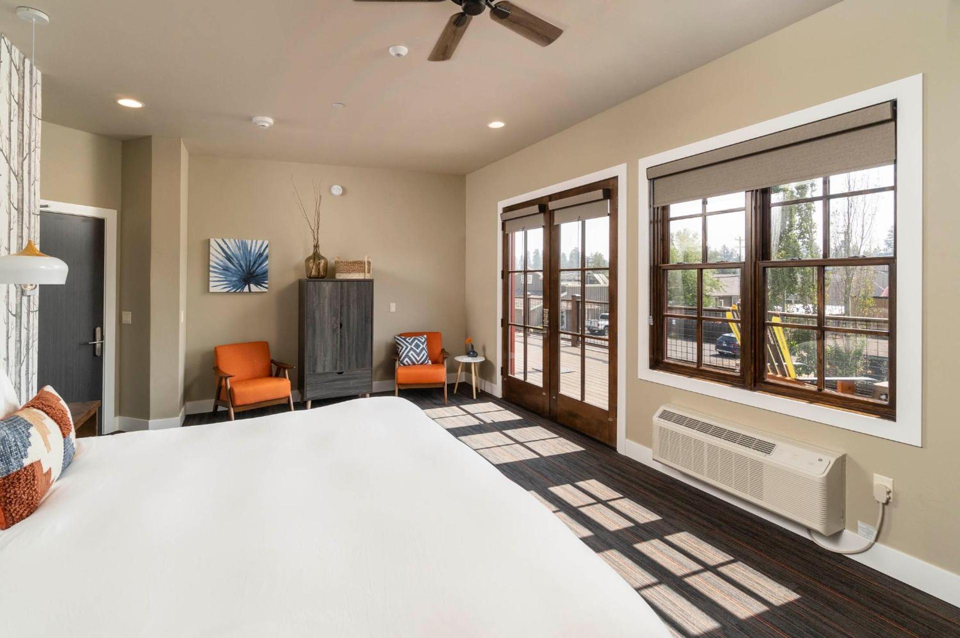 King Room with Balcony