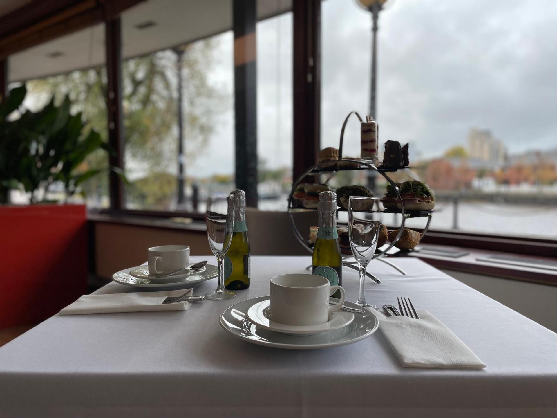 Meeting/conference room