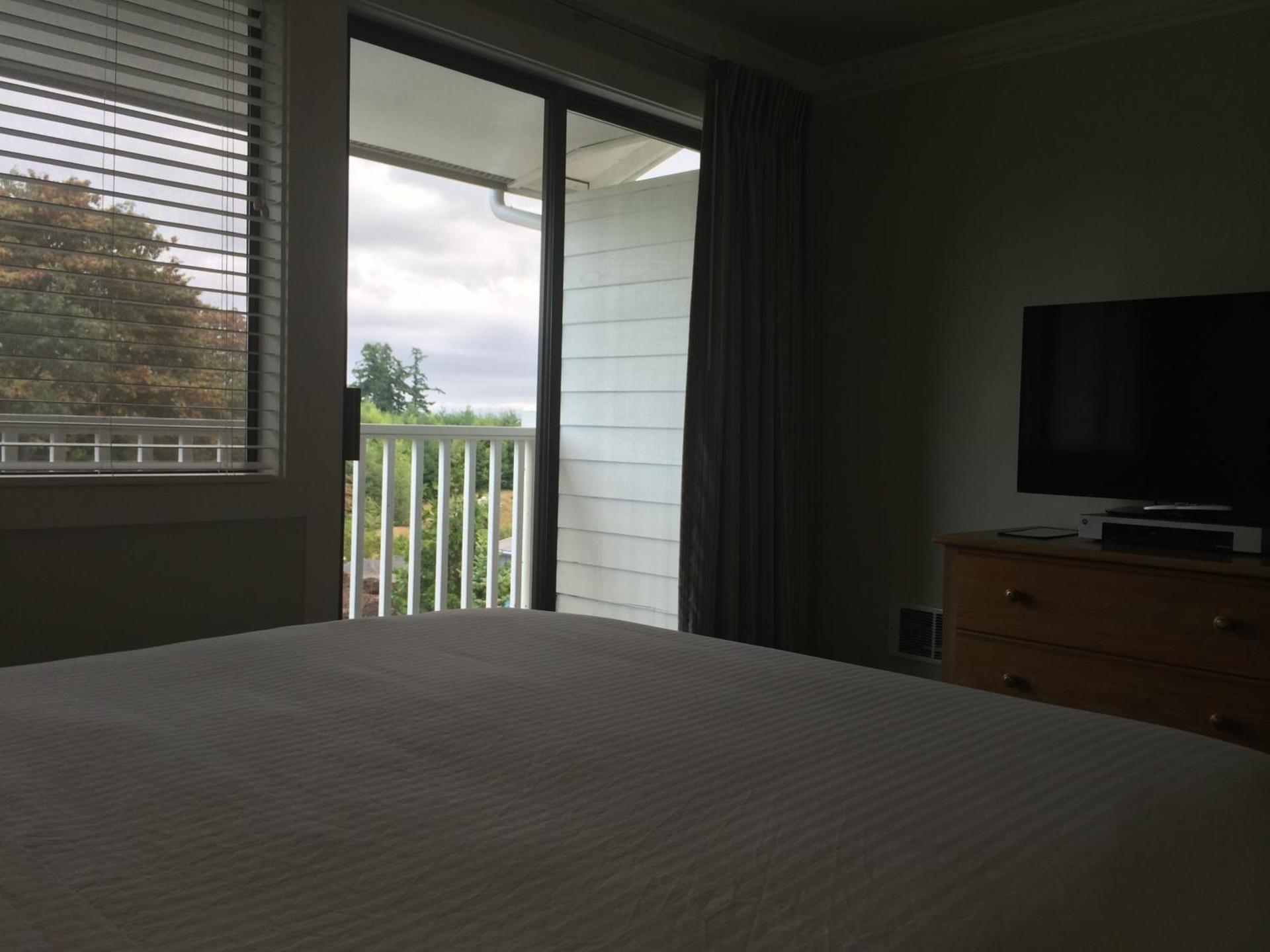 Queen Room with Two Queen Beds with Sea View