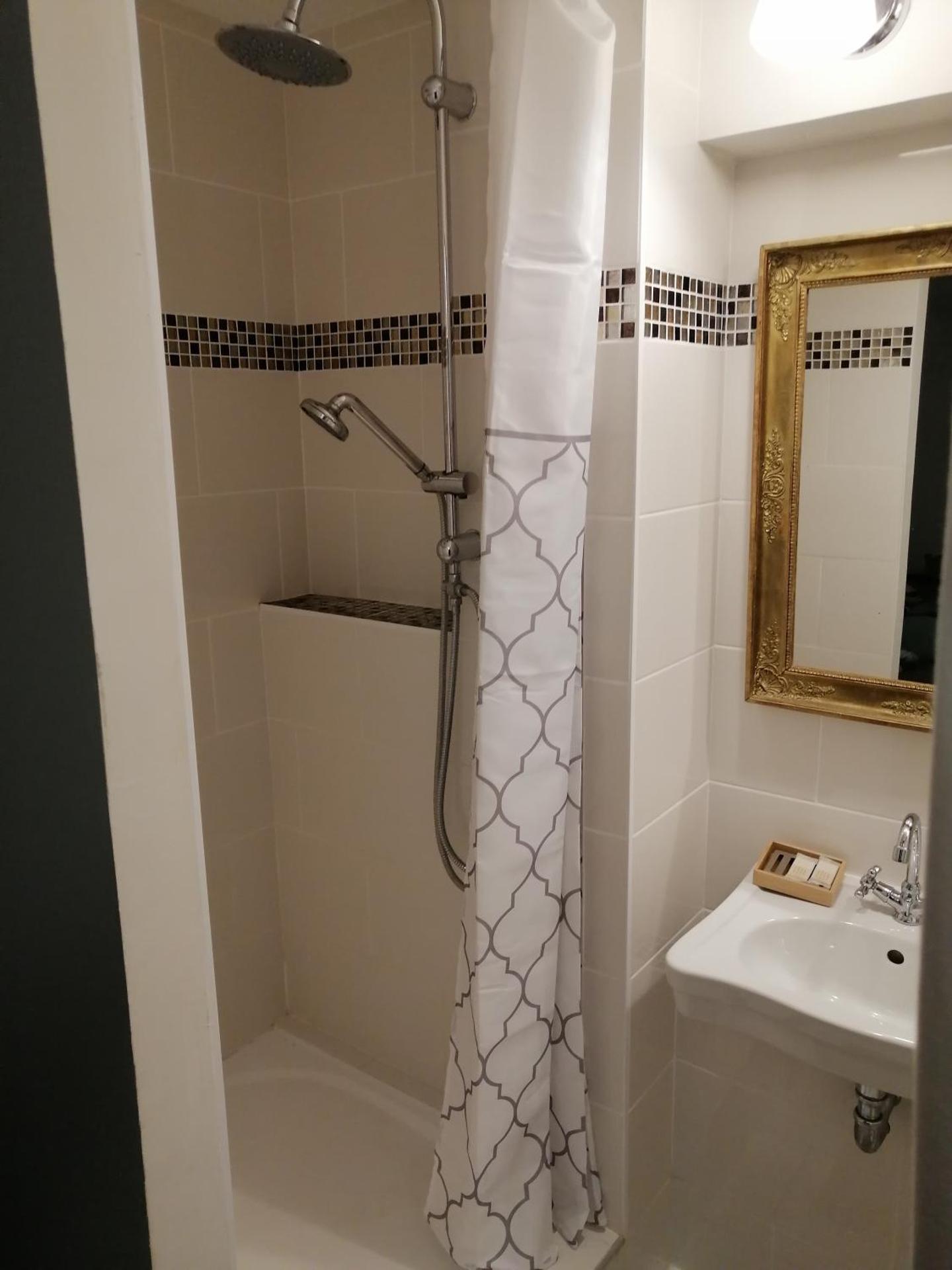 La maison de 6Fran appartement 2 chaleureux et calme ambiance familiale