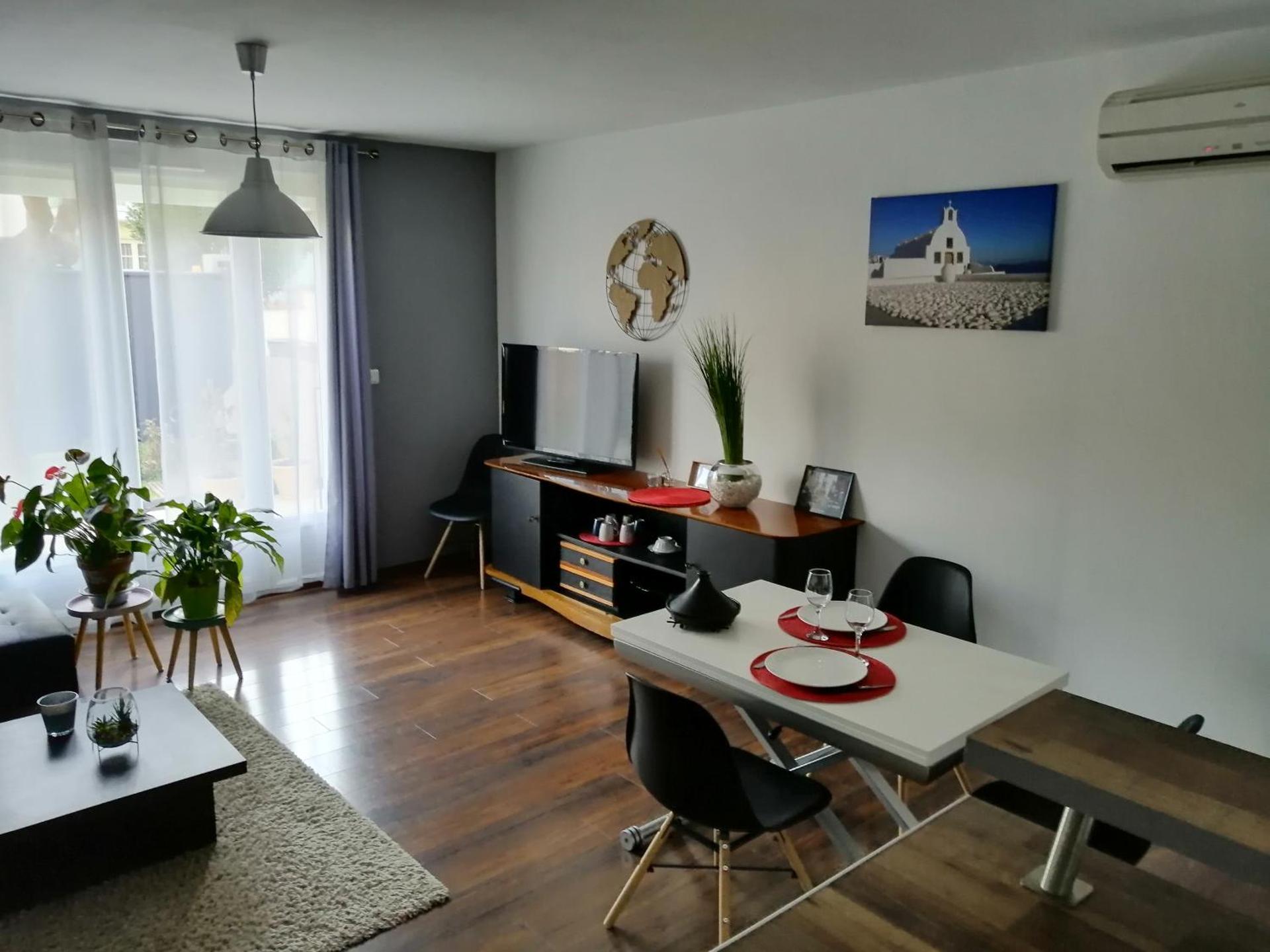 La maison de 6Fran appartement 1 calme et spacieux ambiance familiale