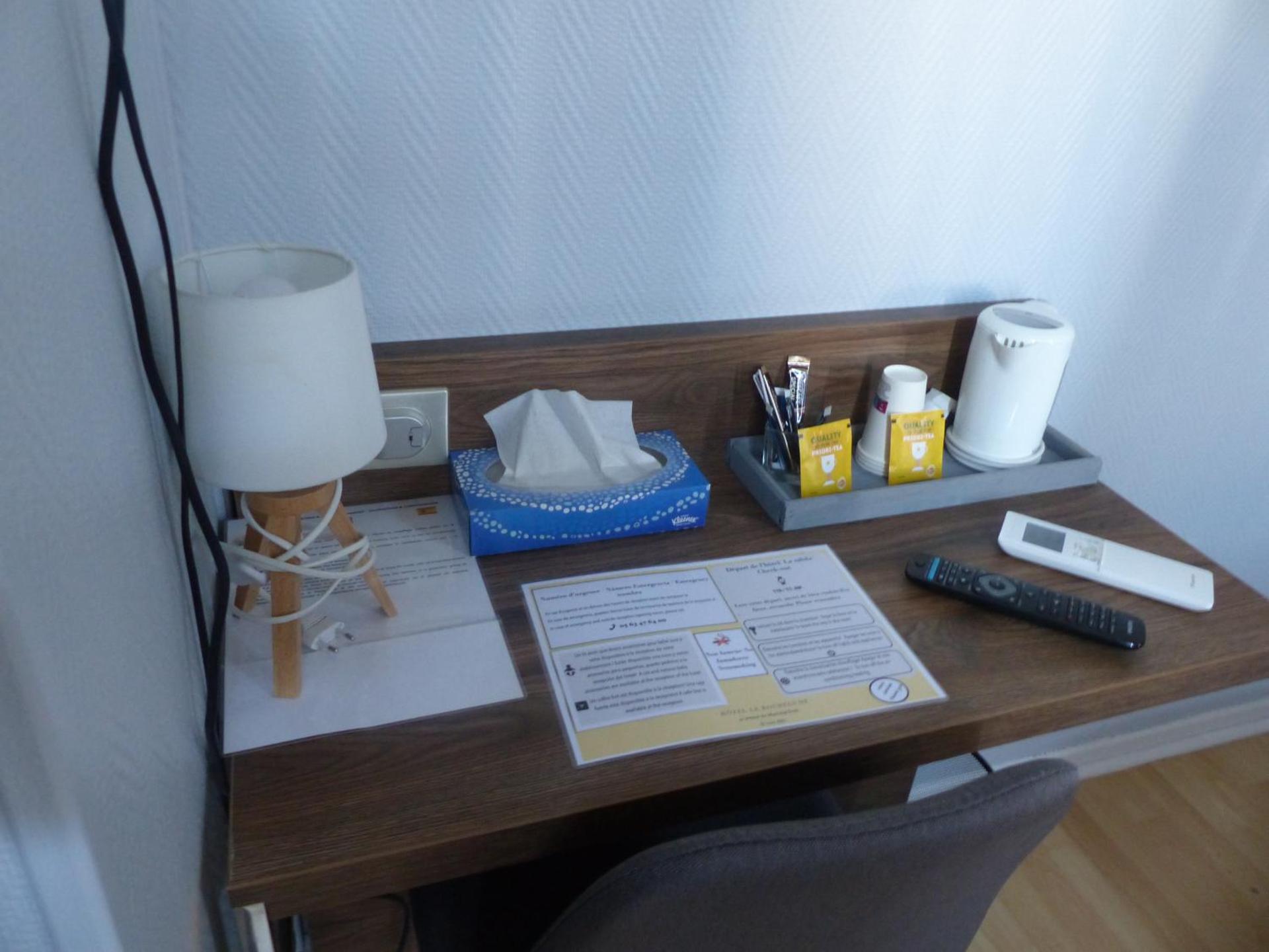 Coffee/tea facilities