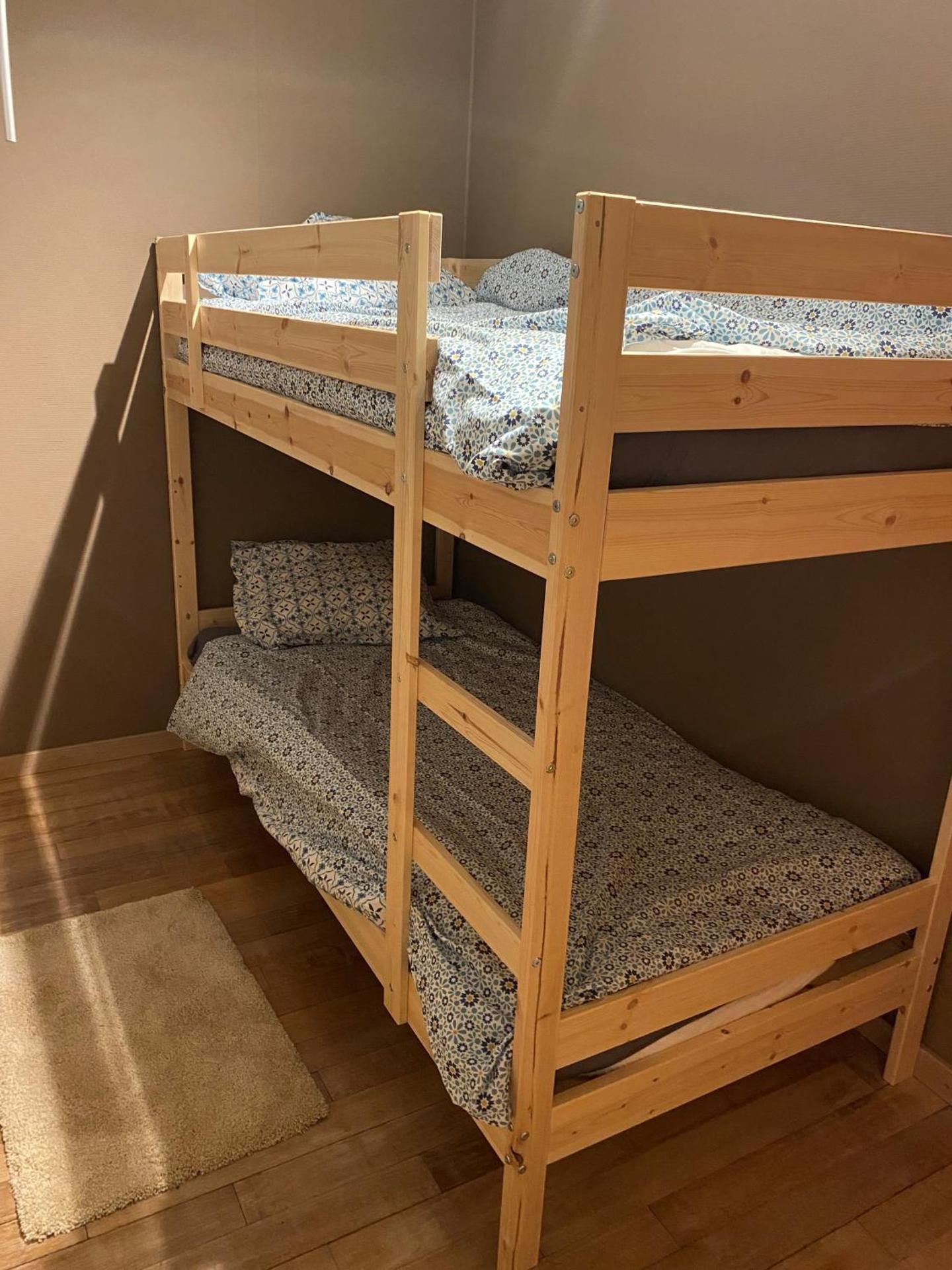 bunk bed