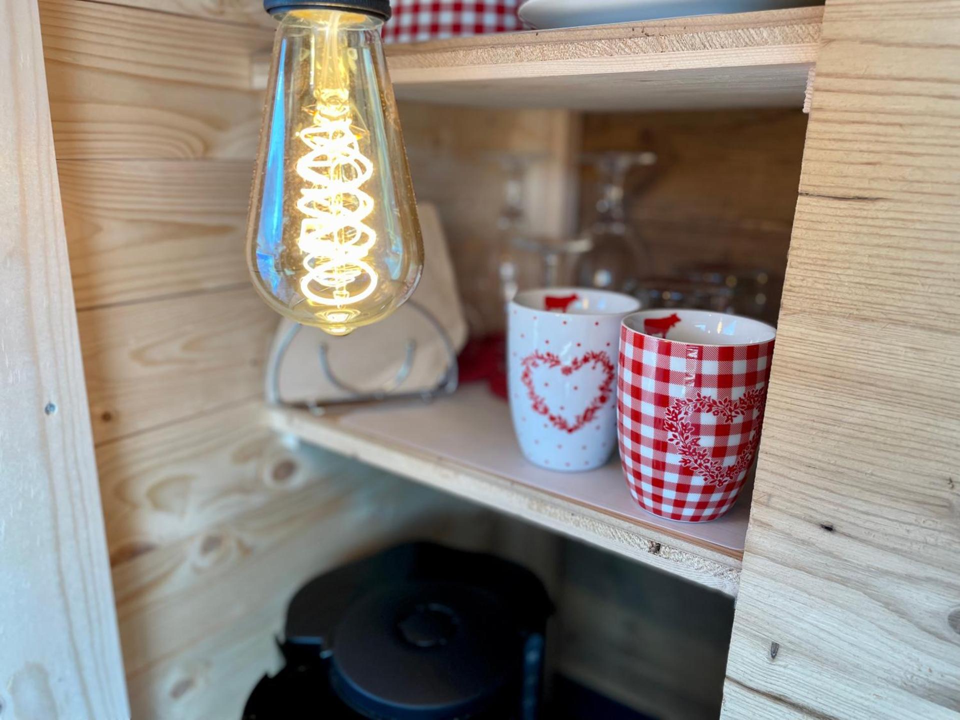 Coffee/tea facilities