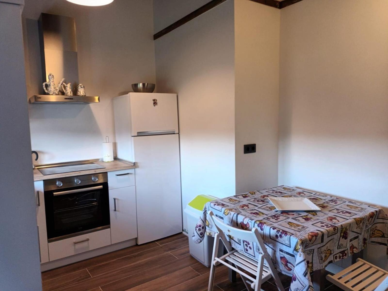 APARTAMENTOS LOS MANZANOS