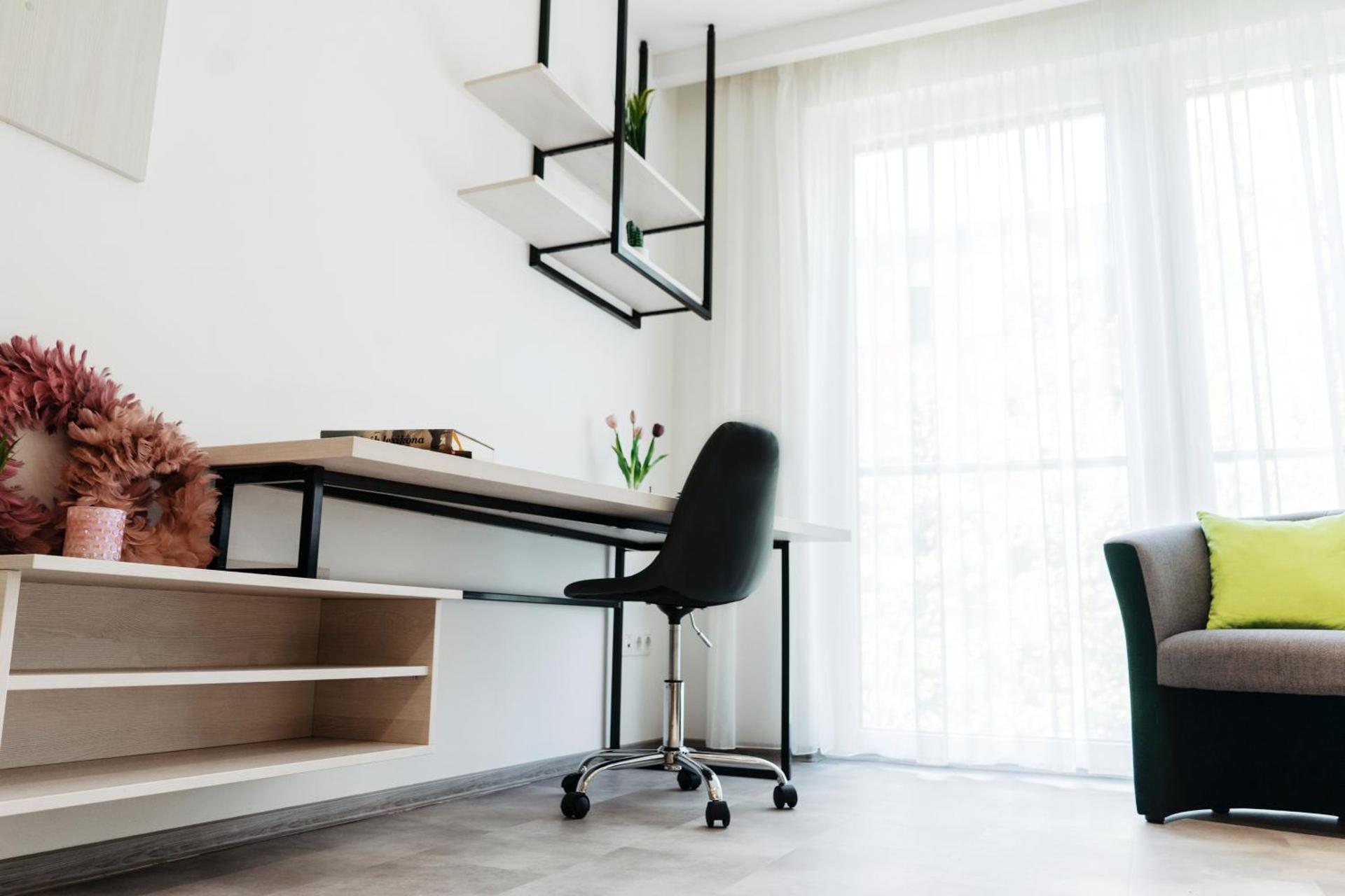 Photo of the whole room