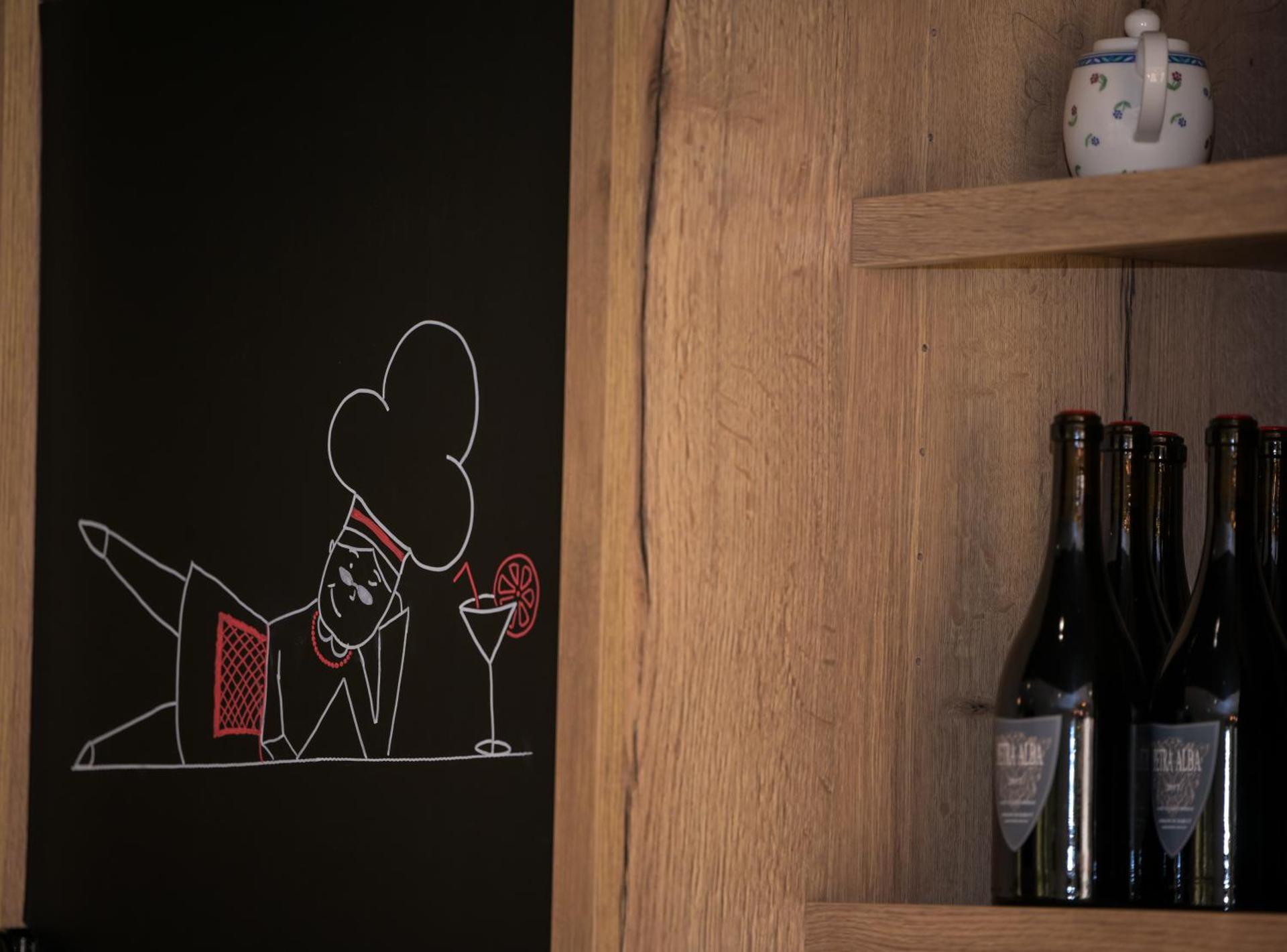 Logo/Certificate/Sign