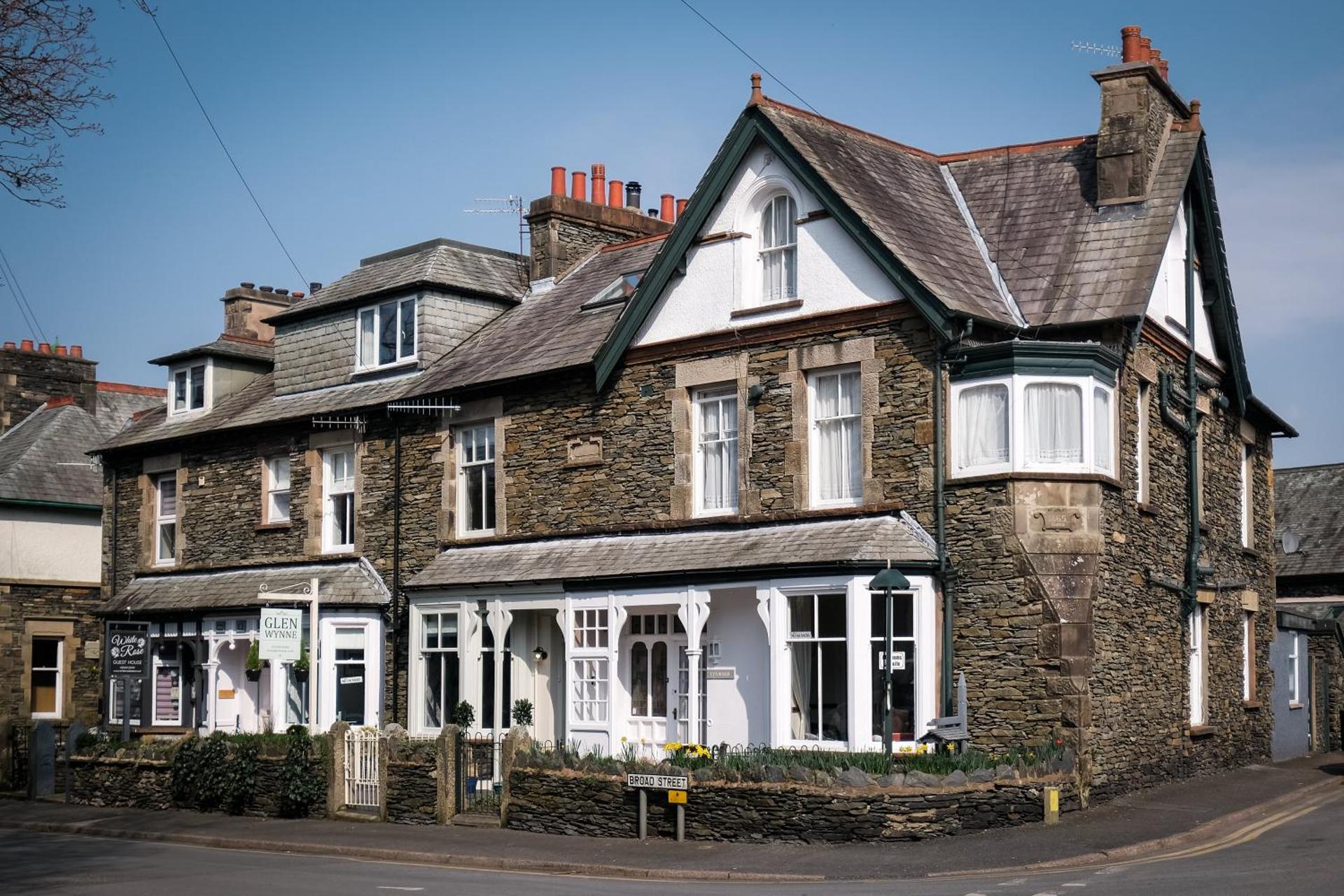 Glen Wynne Windermere - FREE off-site Health Club access with Pool, Sauna, Steam Room & Gym Short 5 Minute Drive Away