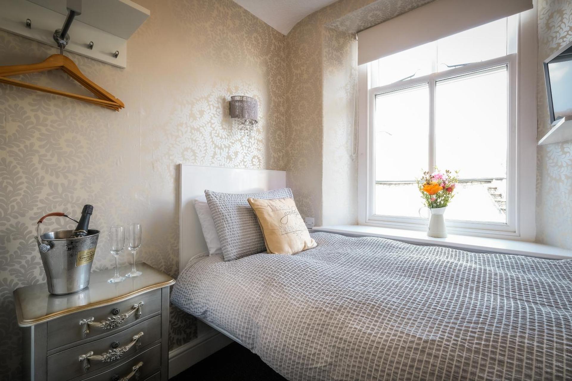 Glen Wynne Windermere - FREE off-site Health Club access with Pool, Sauna, Steam Room & Gym Short 5 Minute Drive Away