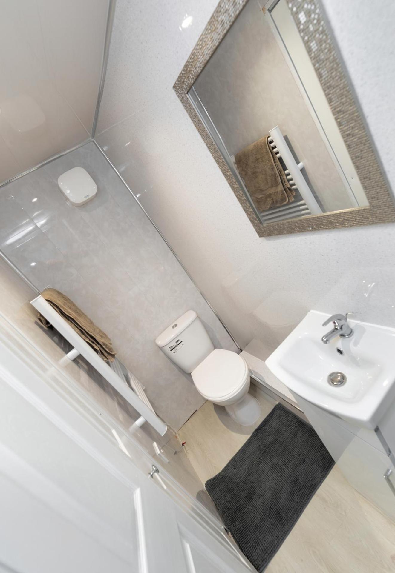 Stockton town centre studio apartments free parking and Wi-Fi