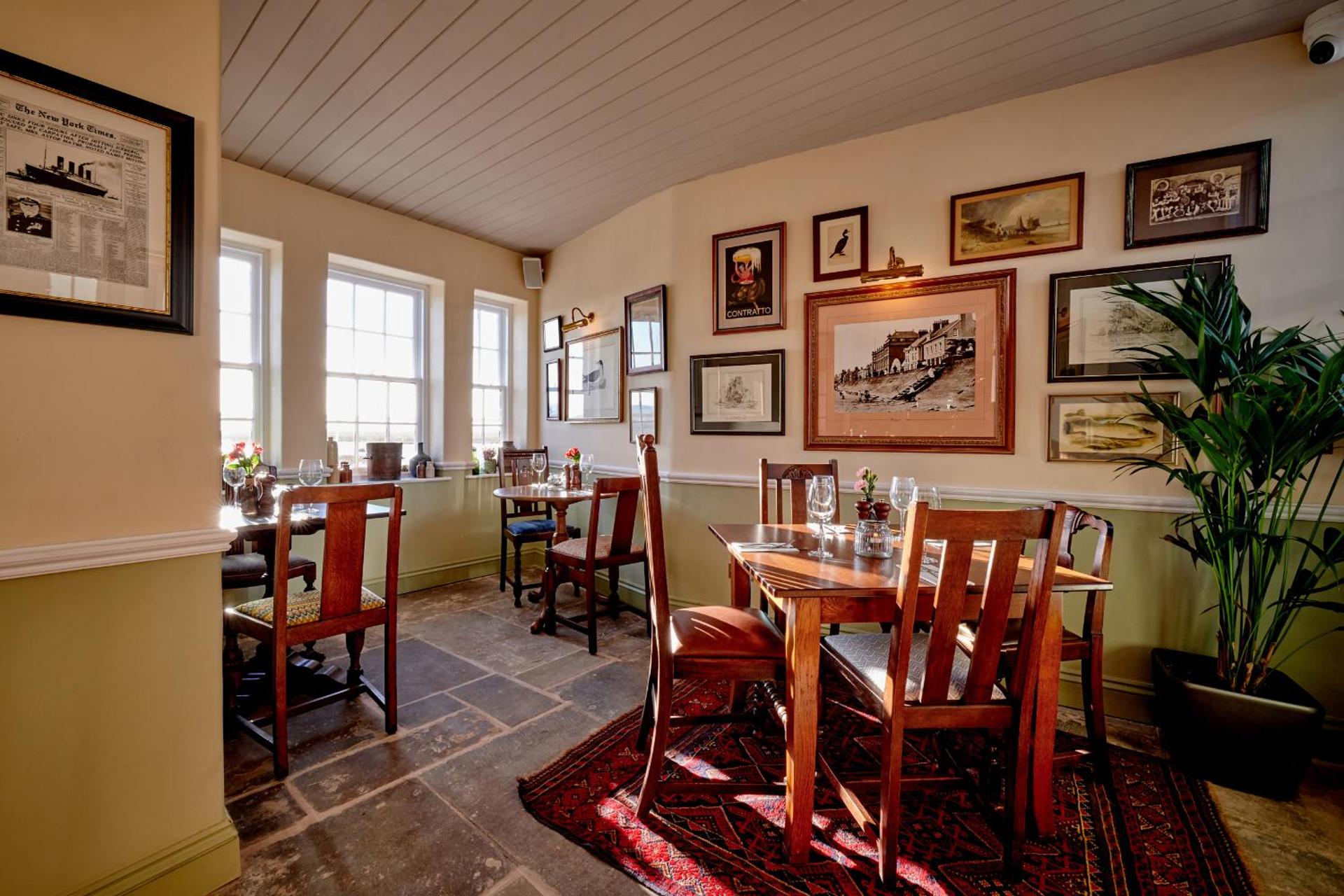 Restaurant/places to eat