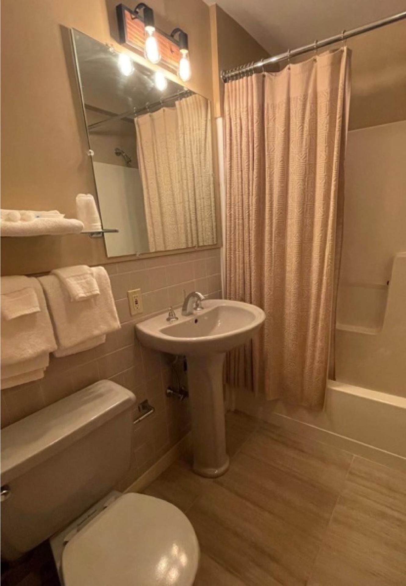 Standard Queen Room with Two Queen Beds