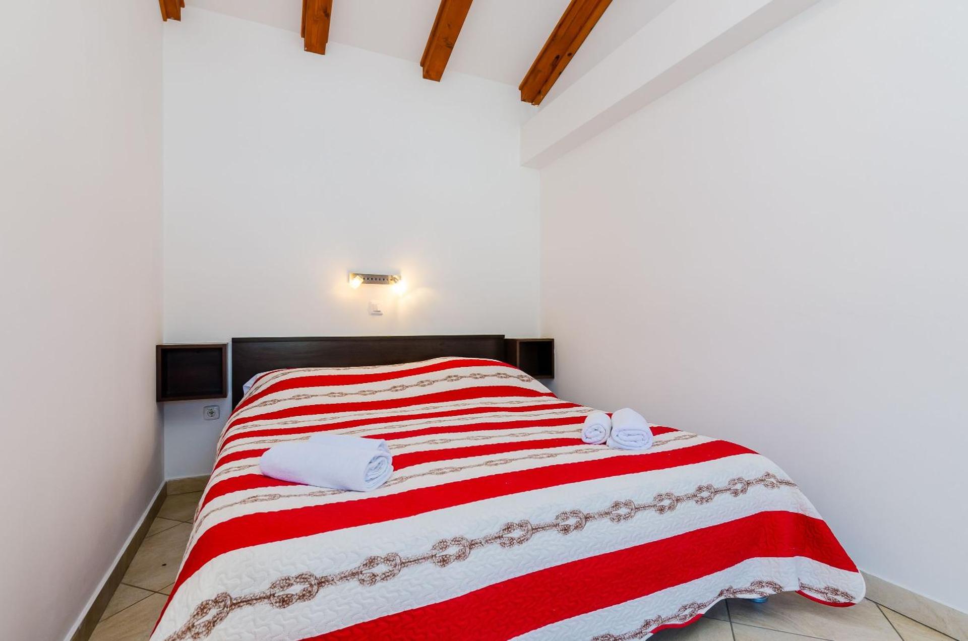 Comfort Apartment (2 Adults + 1 Child)